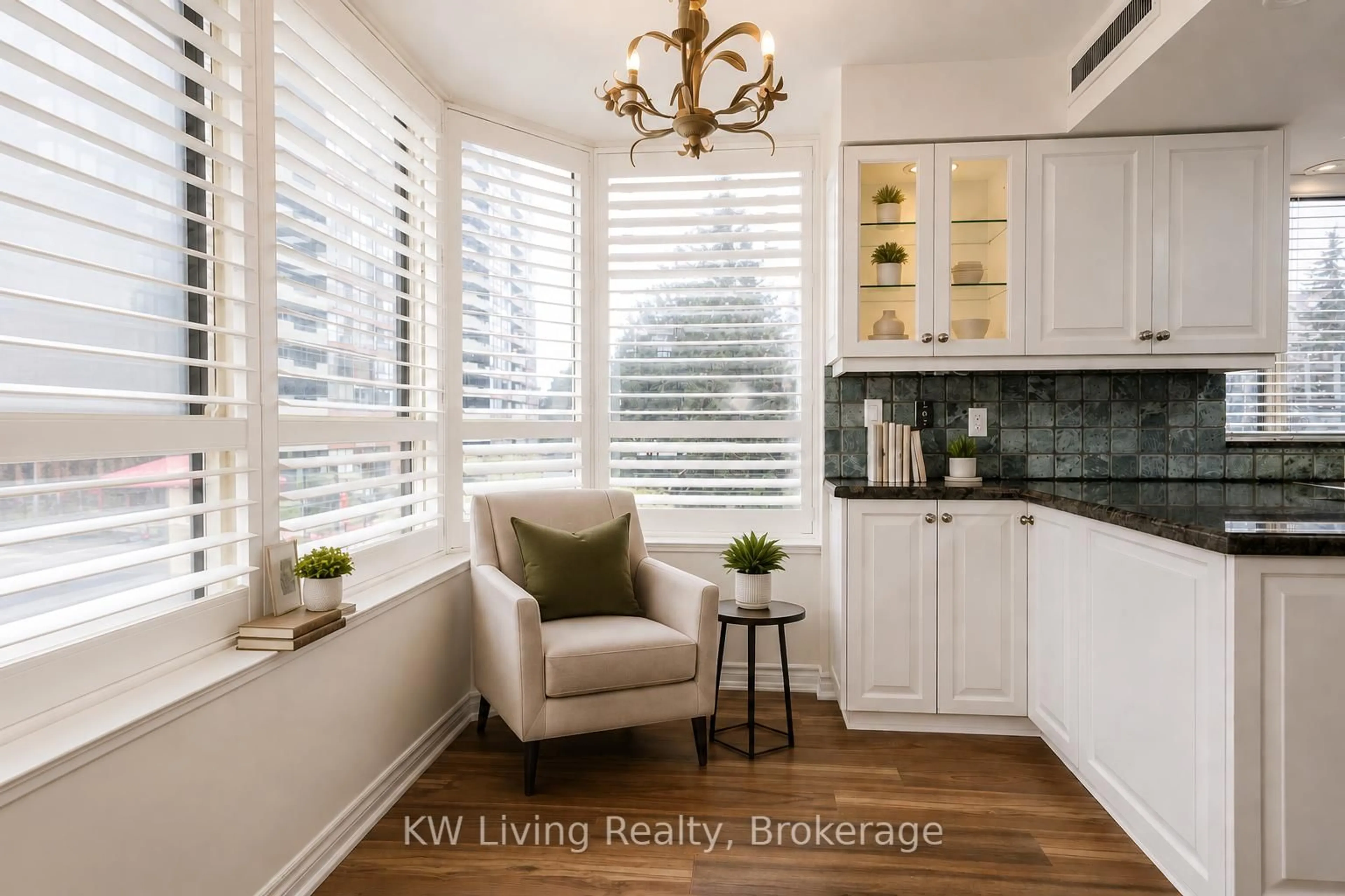 Open concept kitchen, unknown for 33 Weldrick Rd #210, Richmond Hill Ontario L4C 8W4