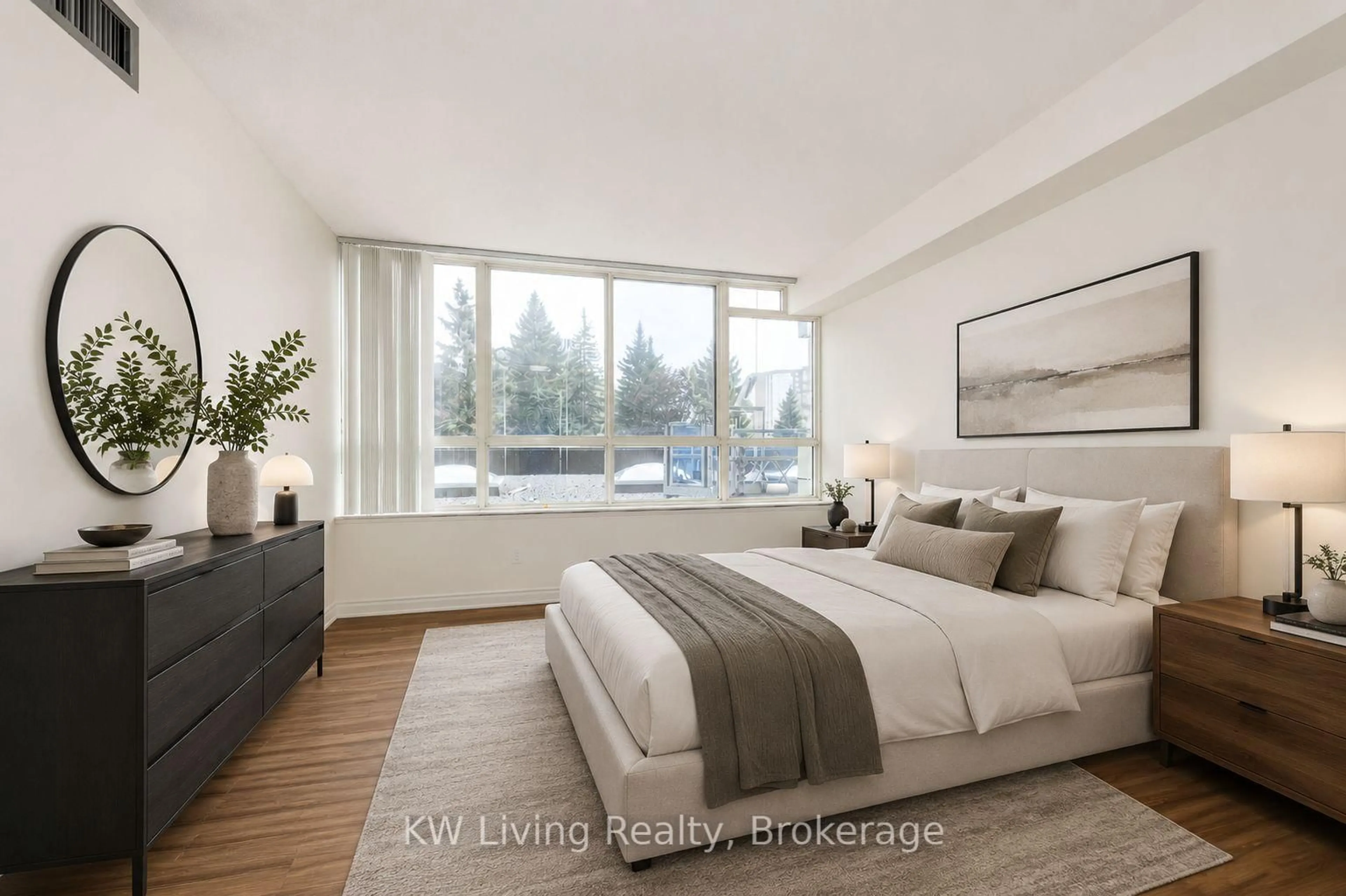 Bedroom with bed, unknown for 33 Weldrick Rd #210, Richmond Hill Ontario L4C 8W4