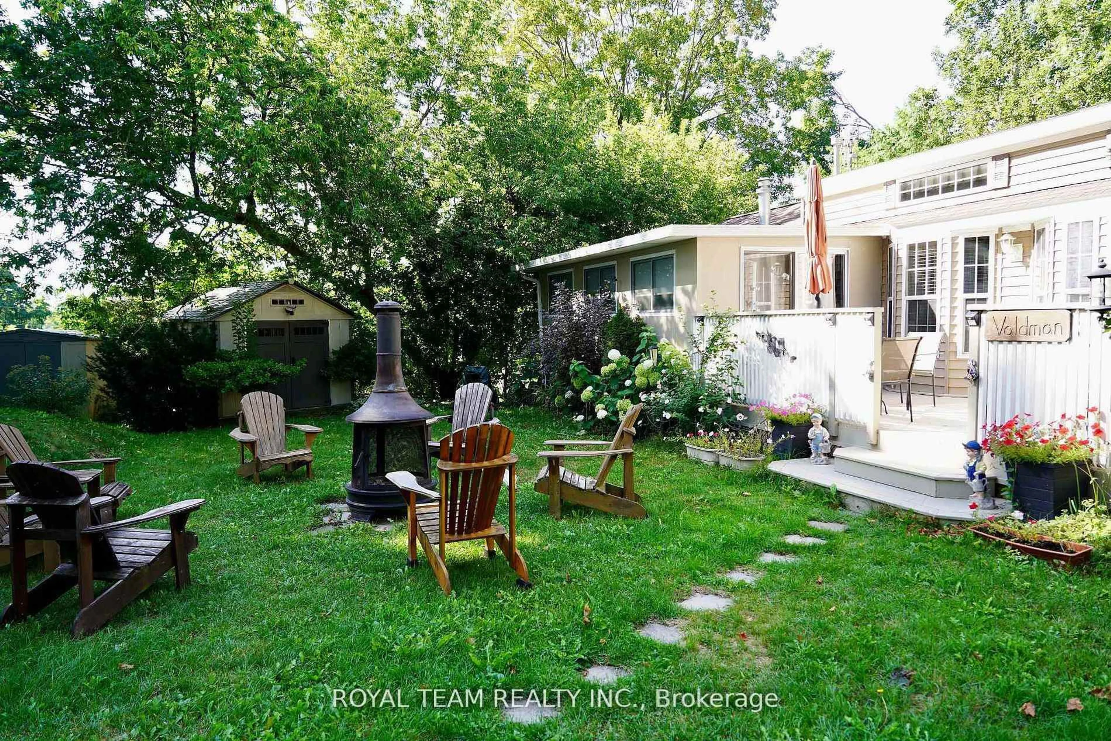 Patio, street for 15014 Ninth Line, Whitchurch-Stouffville Ontario L4A 7X3