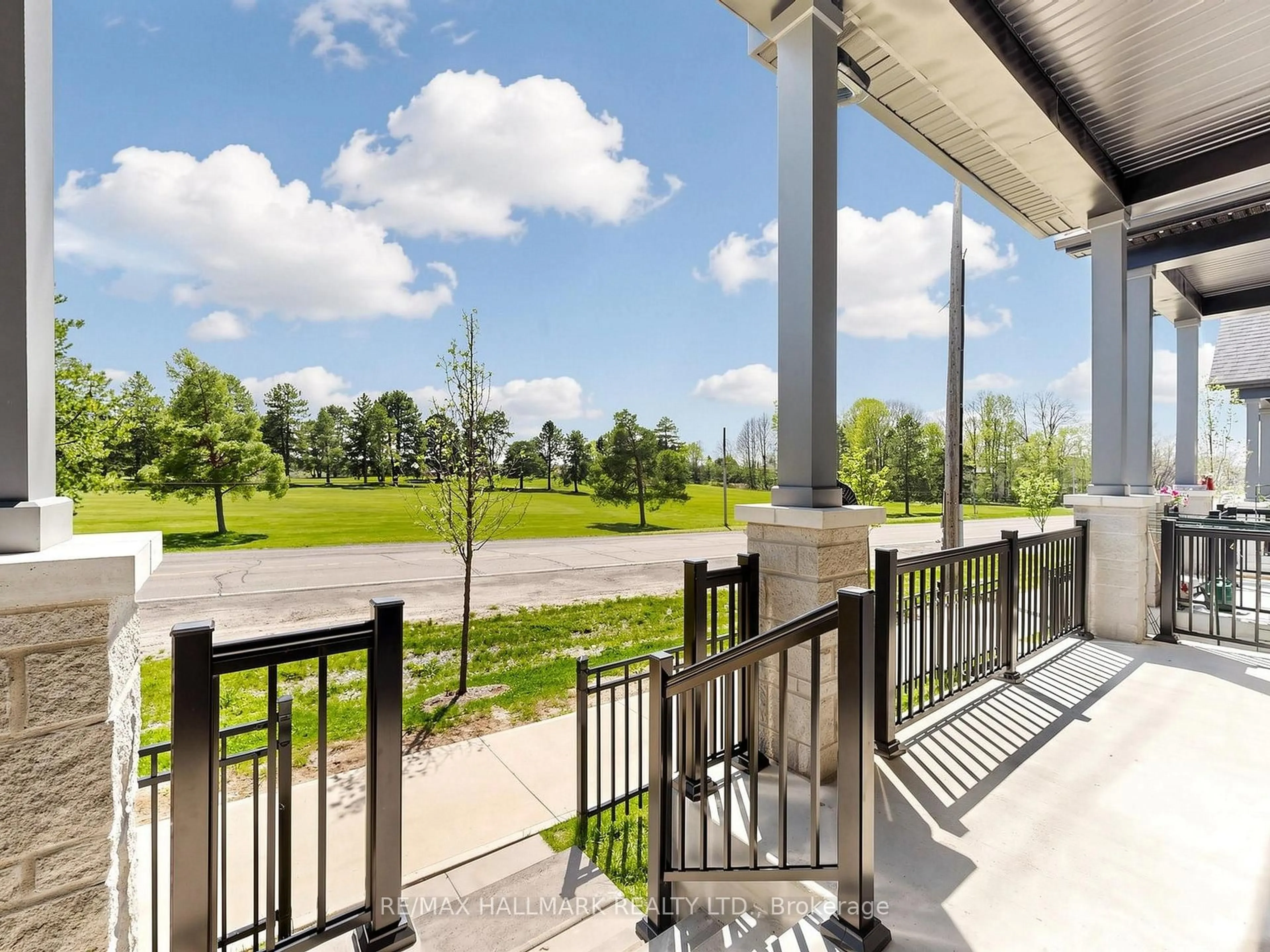 Patio, unknown for 16 Vern Robertson Gate, Uxbridge Ontario L9P 0R9