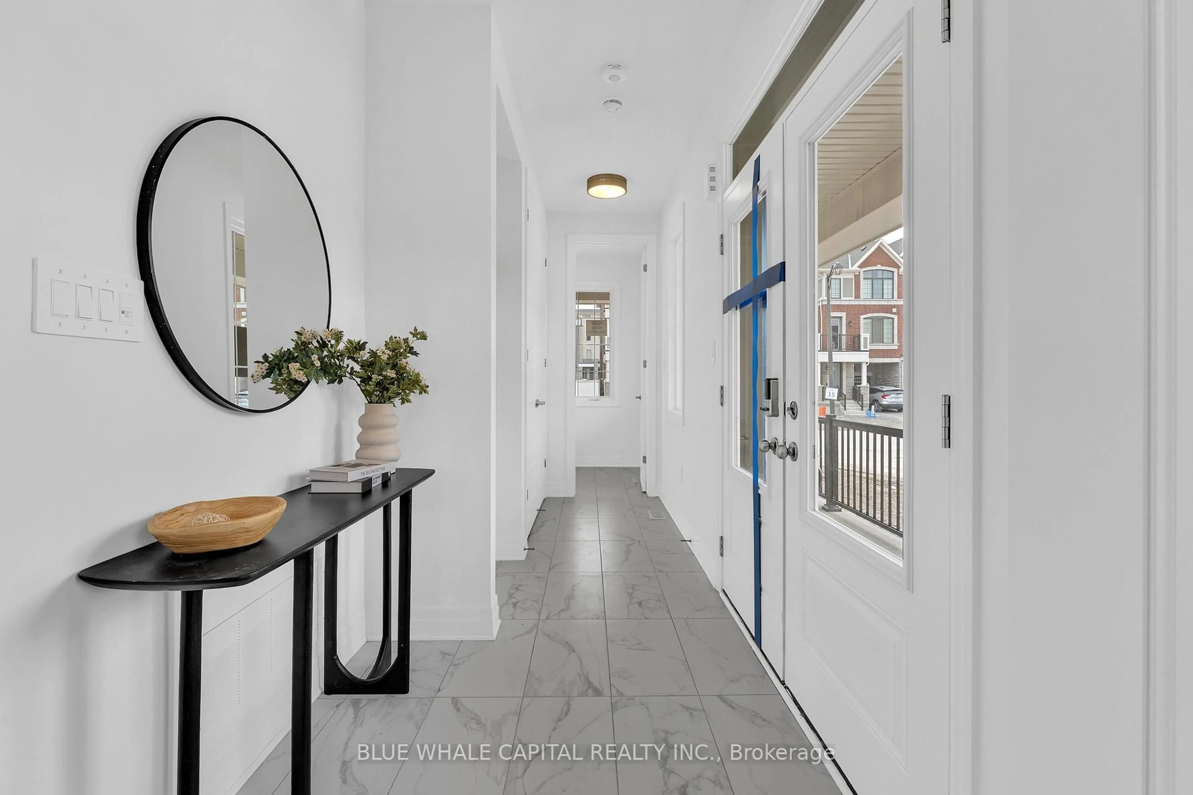 Indoor entryway for 20 Moss Dr, Markham Ontario L6C 1N3