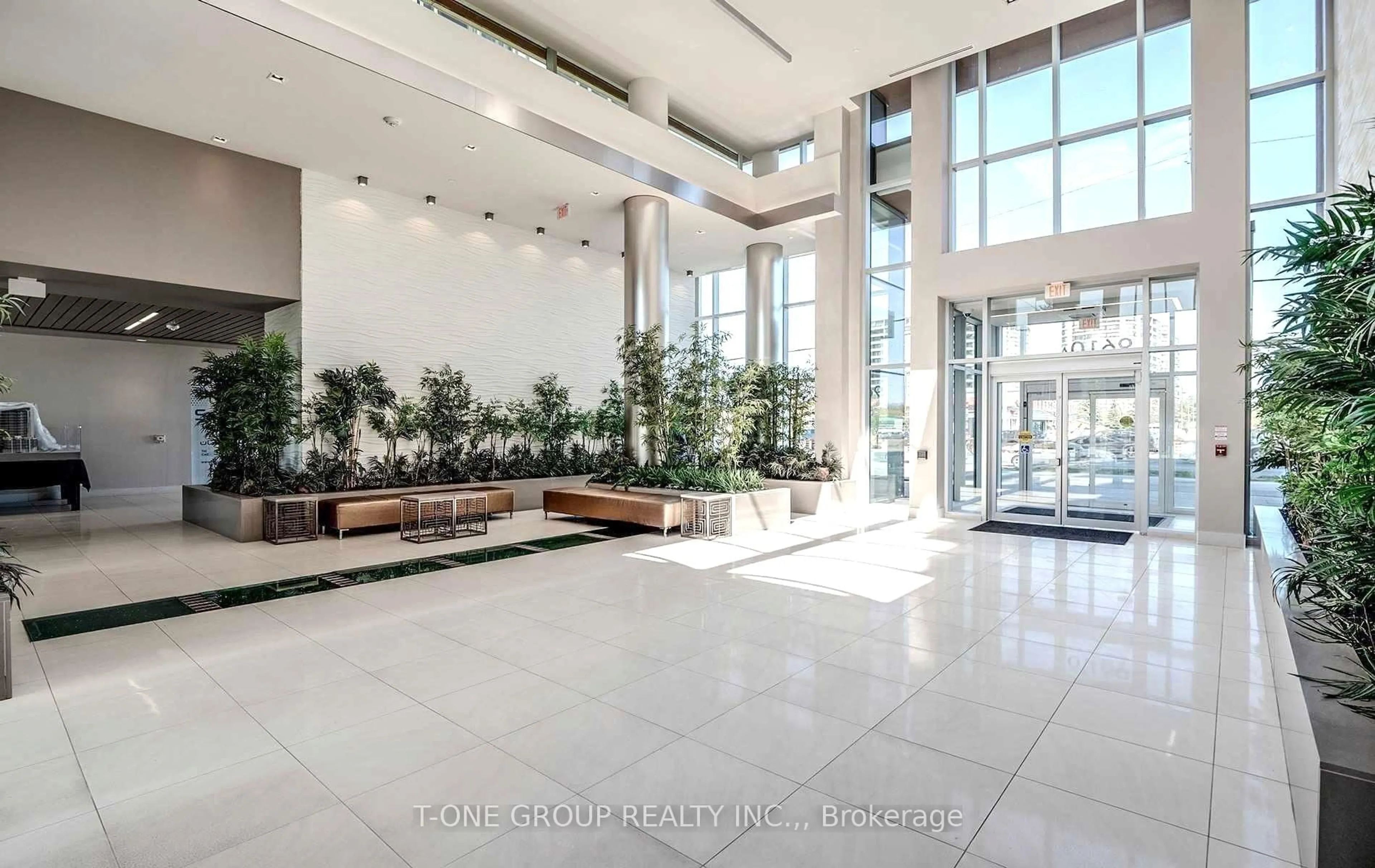 Lobby for 9600 Yonge St #912, Richmond Hill Ontario L4C 1V6