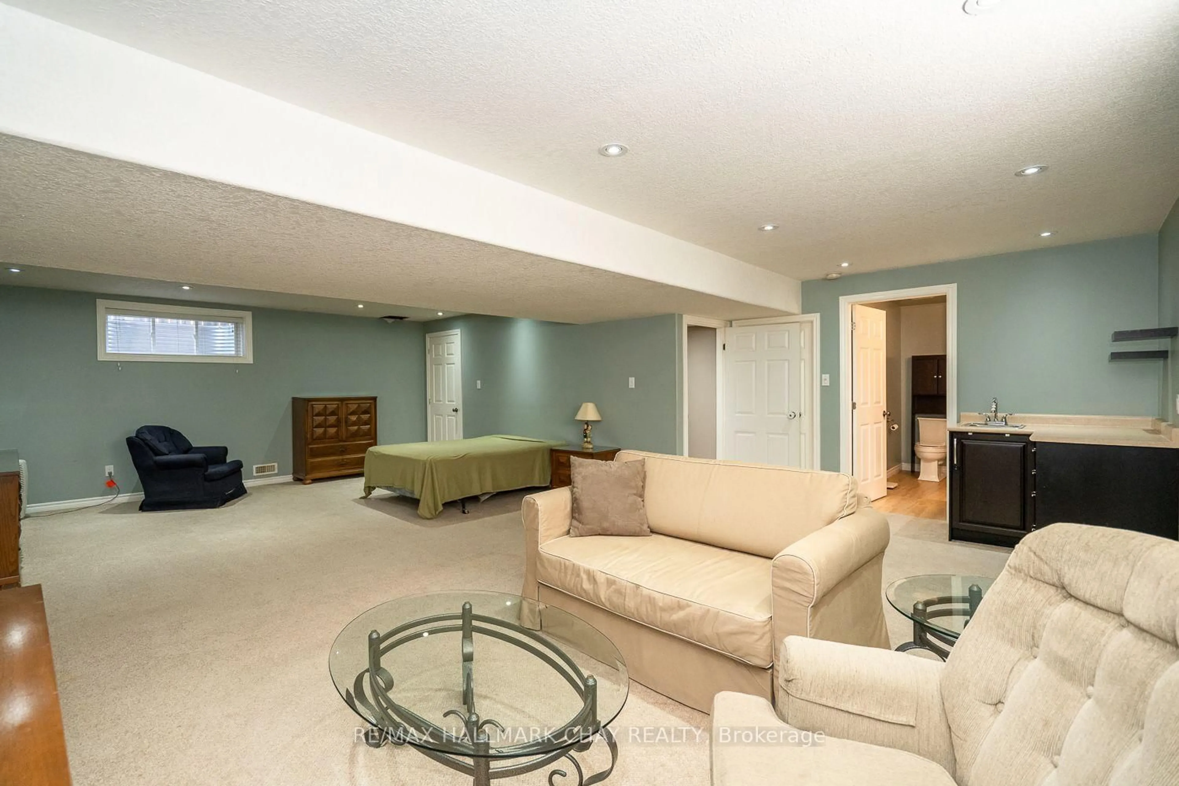 Living room with furniture, unknown for 57 Irwin Cres, New Tecumseth Ontario L9R 0G6