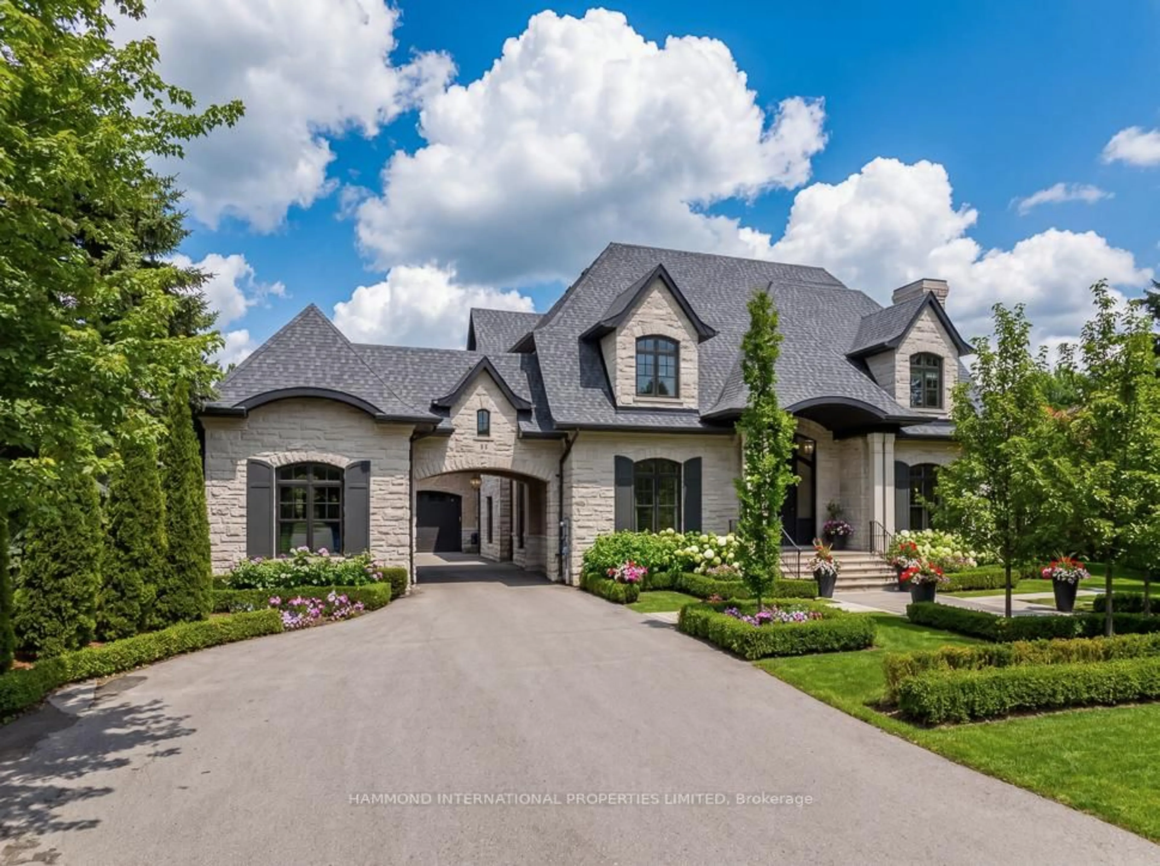 Home with brick exterior material, street for 44 Findlay Ave, King Ontario L7B 1E2