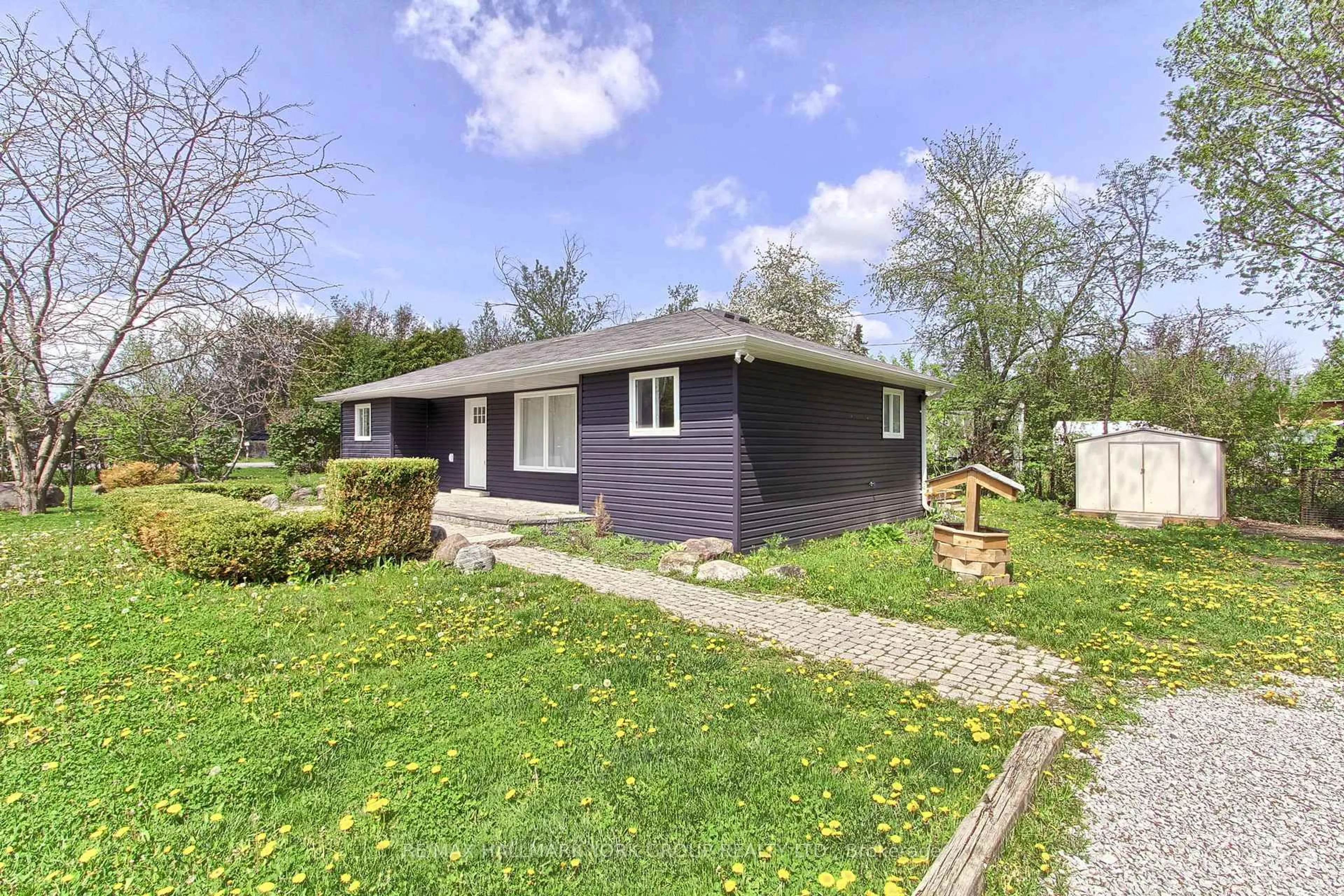 Unknown for 32 Larch Lane, Georgina Ontario L0E 1N0