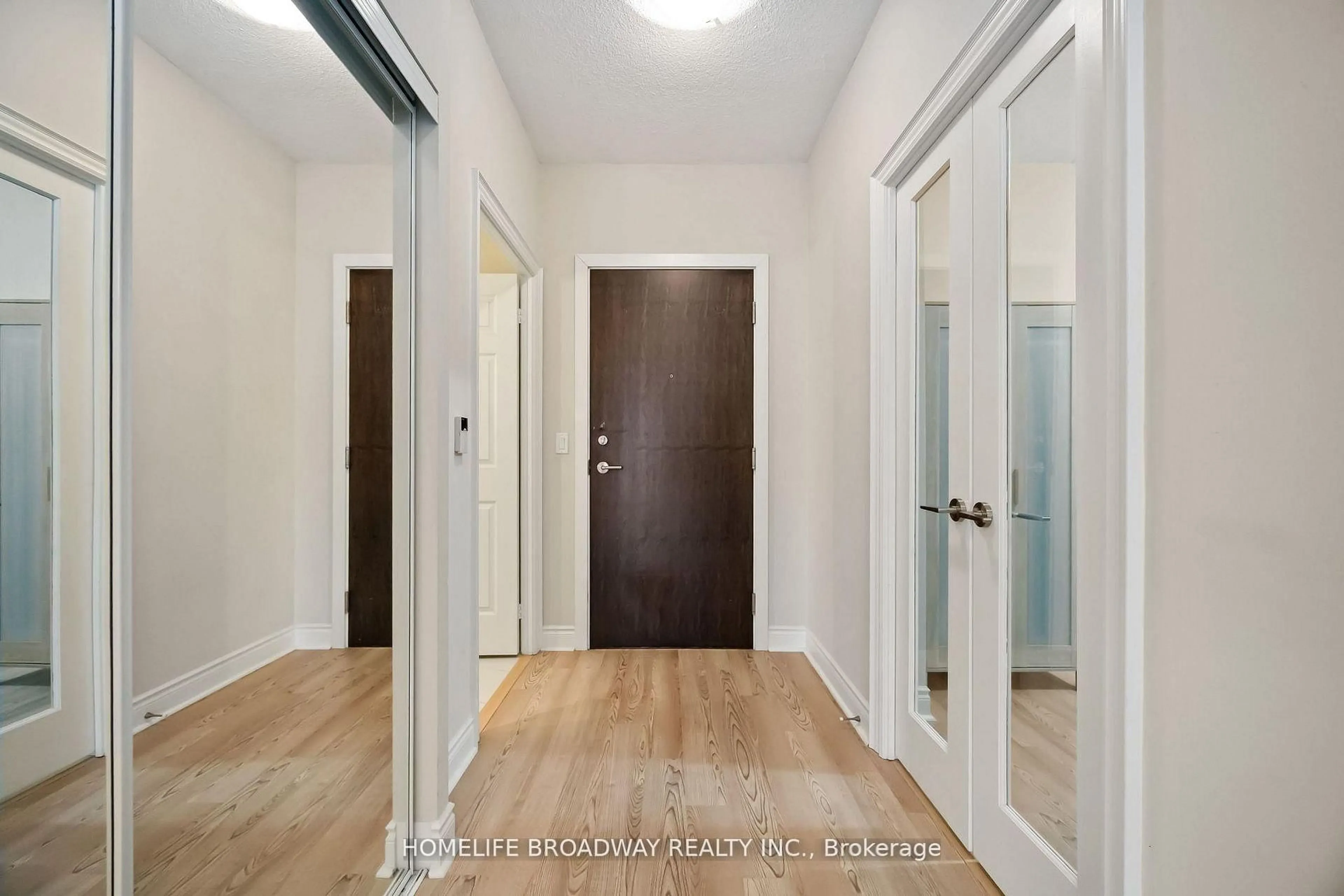 Indoor entryway for 23 Cox Blvd #263, Markham Ontario L3R 7Z9