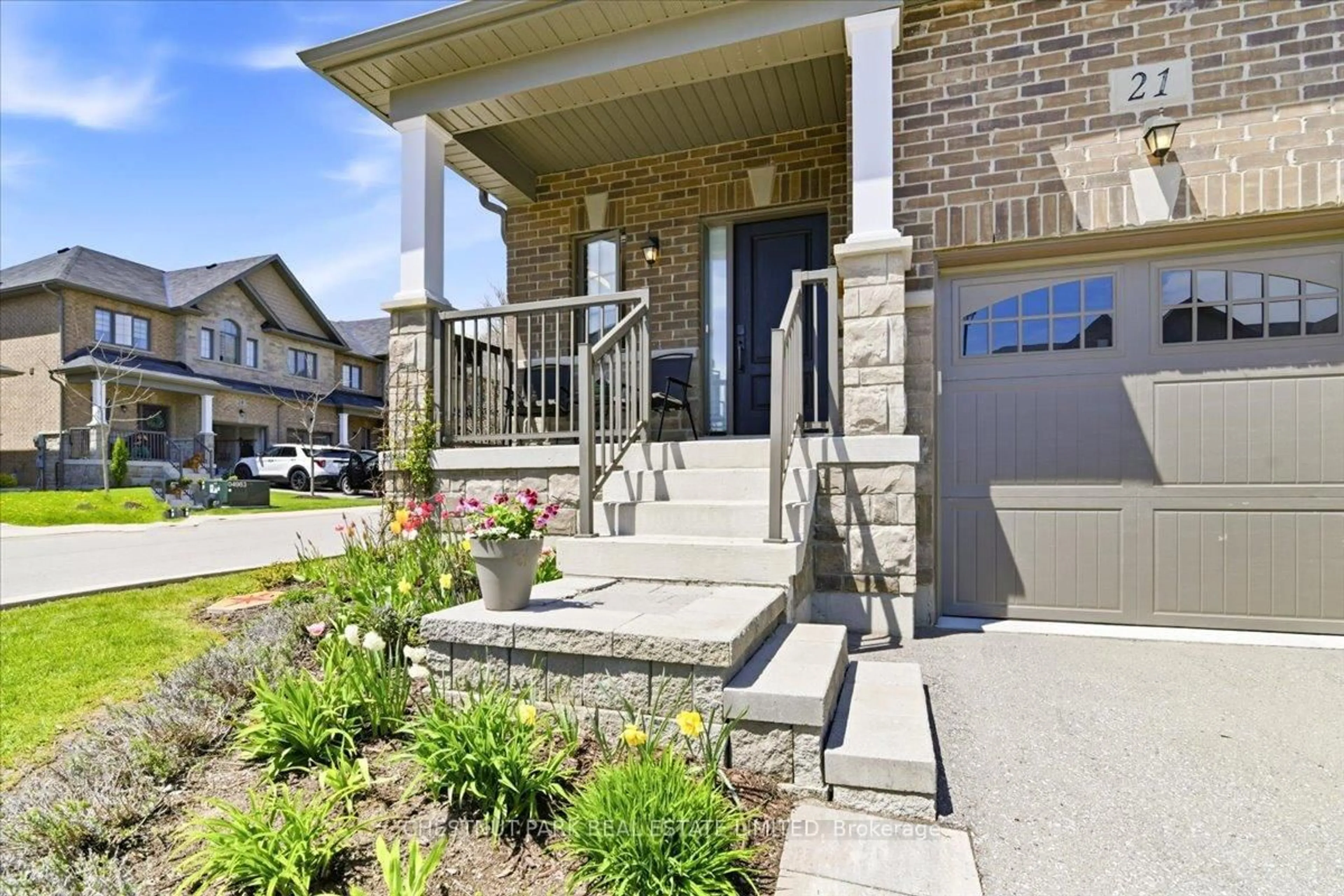Unknown for 21 Harry Thornton Lane, Uxbridge Ontario L9P 0E9
