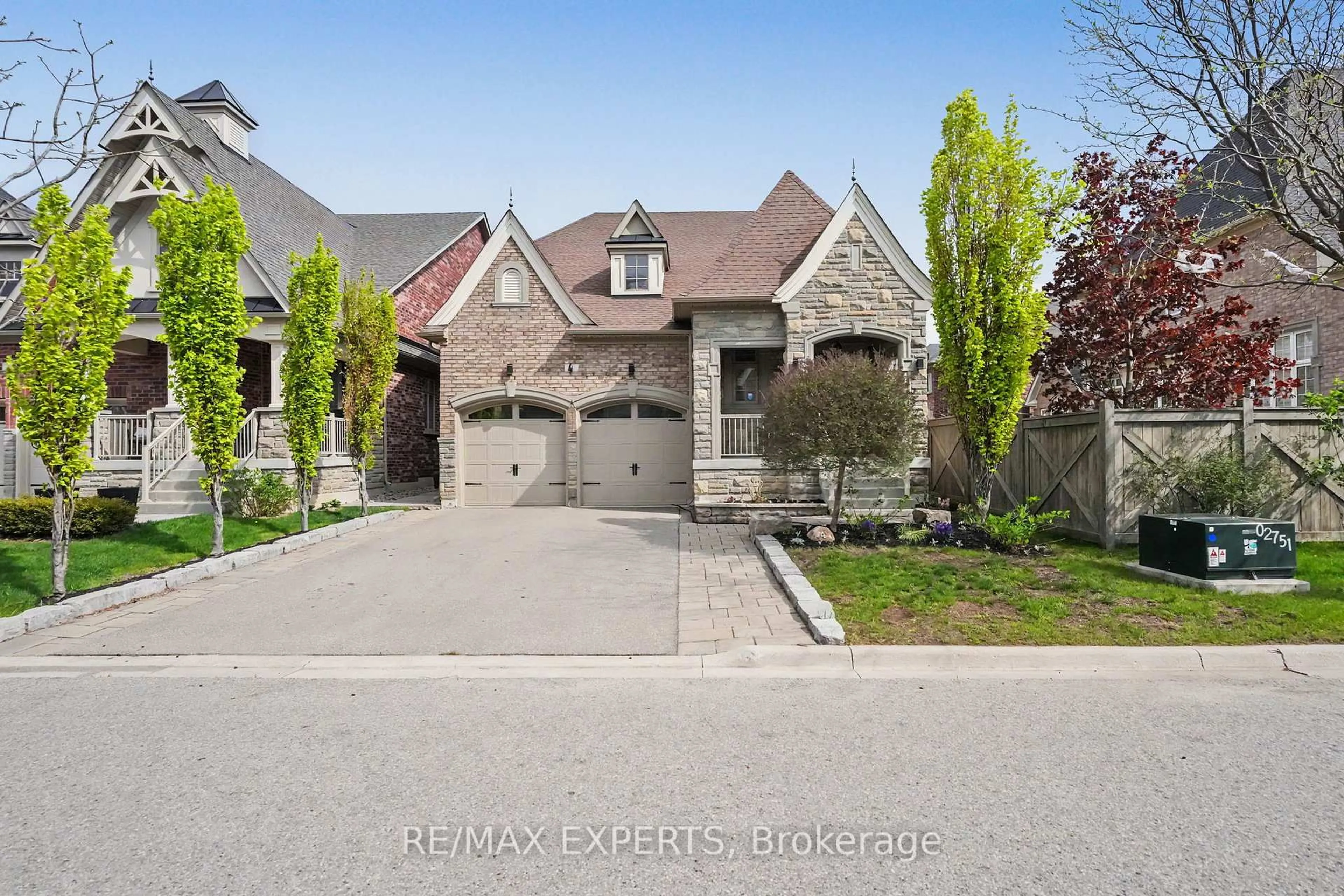 Home with brick exterior material, street for 4 Sim Hill Cres, King Ontario L7B 0C4