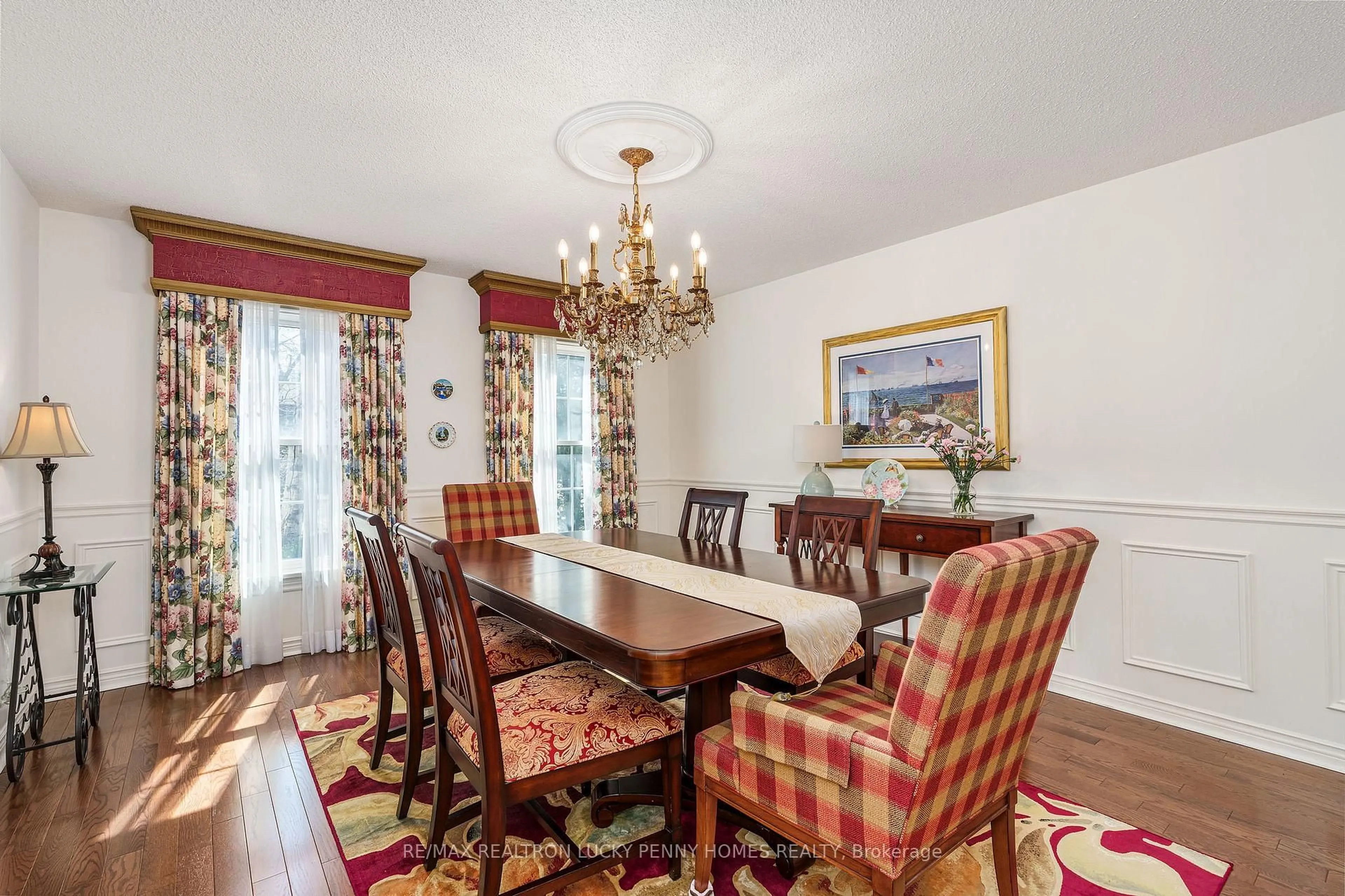 Dining room, unknown for 8 Goodmills Crt, Markham Ontario L3R 7M2