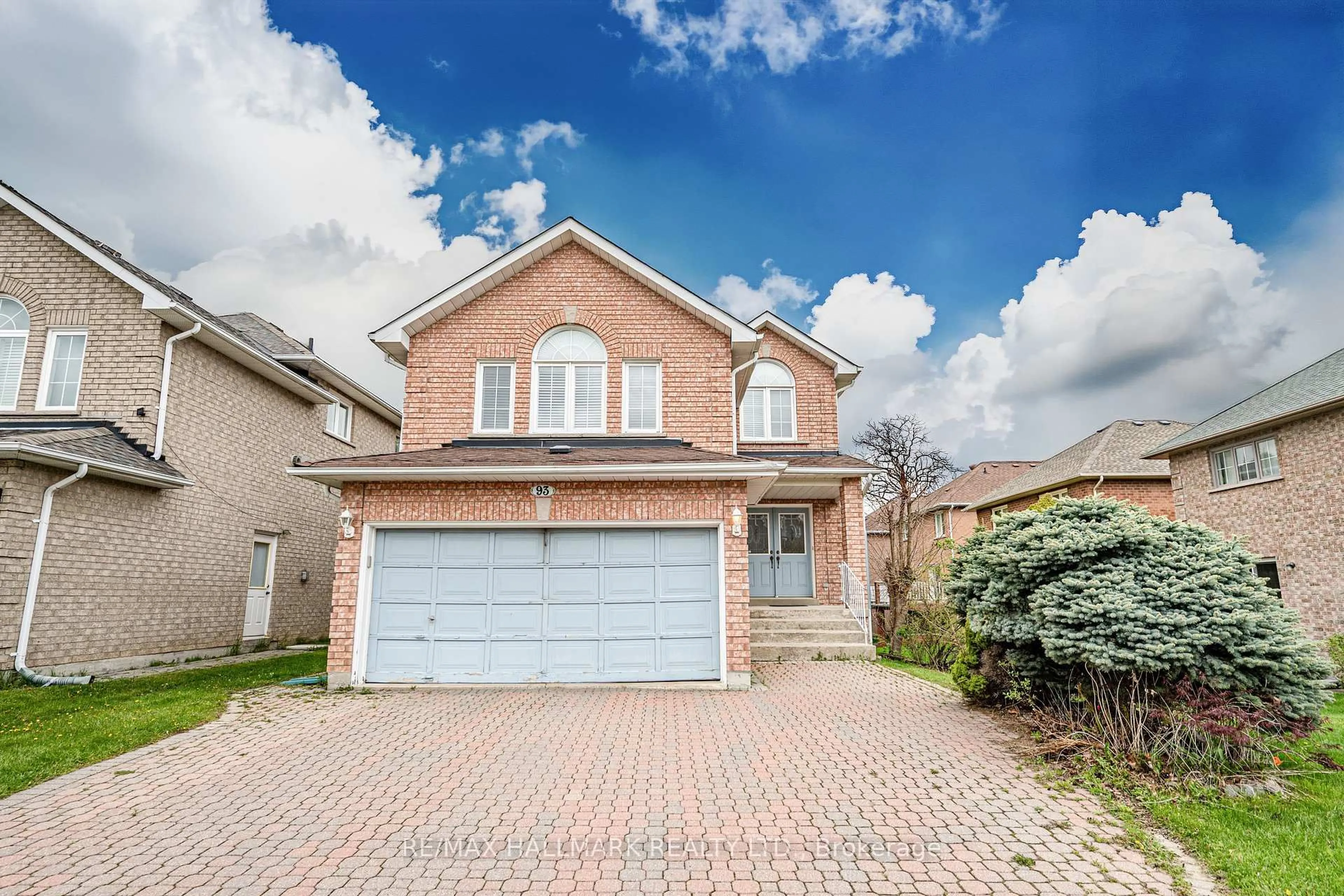Home with brick exterior material, street for 93 Tillie Sq, Markham Ontario L3S 3R8