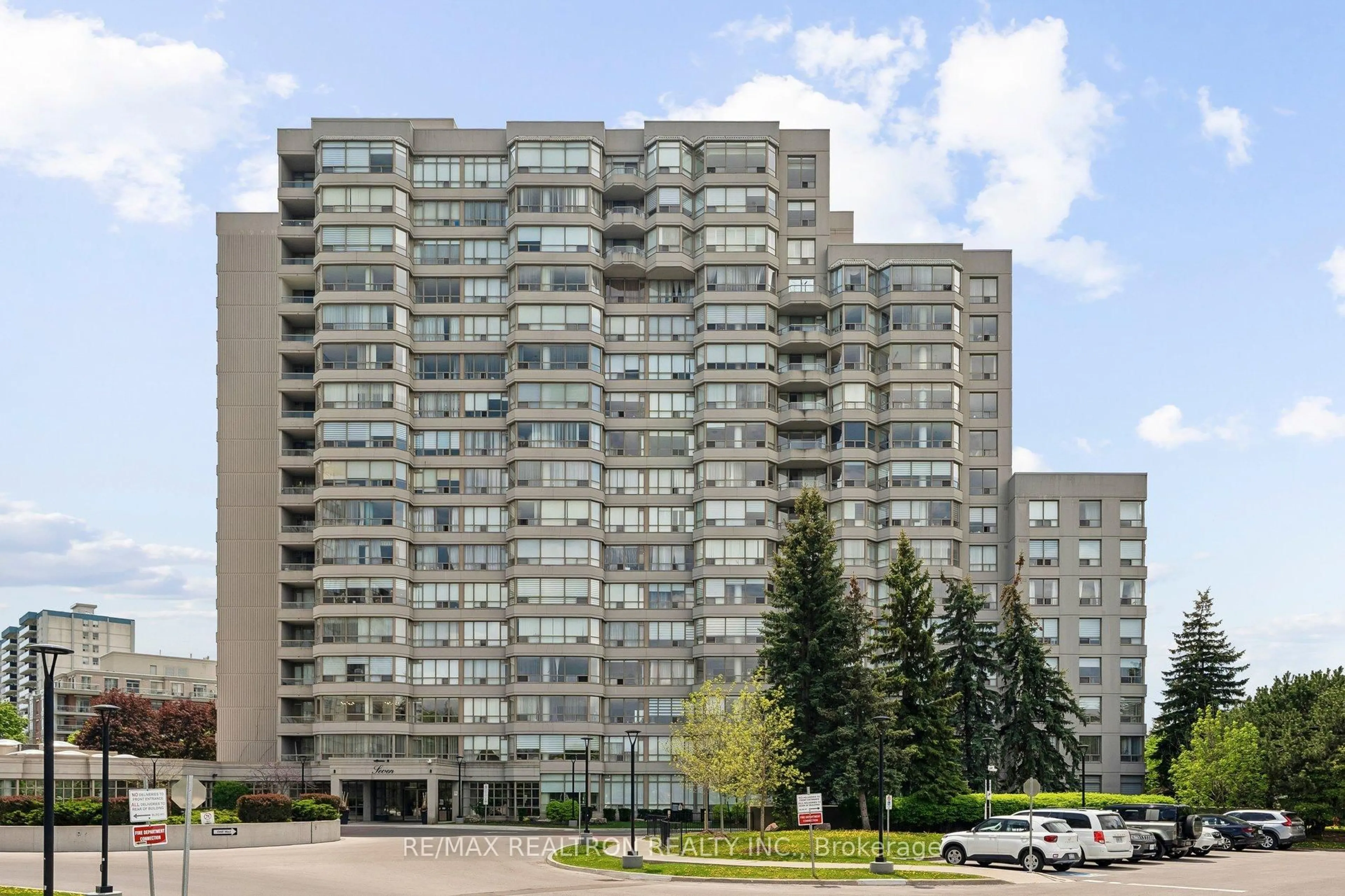 Unknown for 7 Townsgate Dr #1112, Vaughan Ontario L4J 7Z9