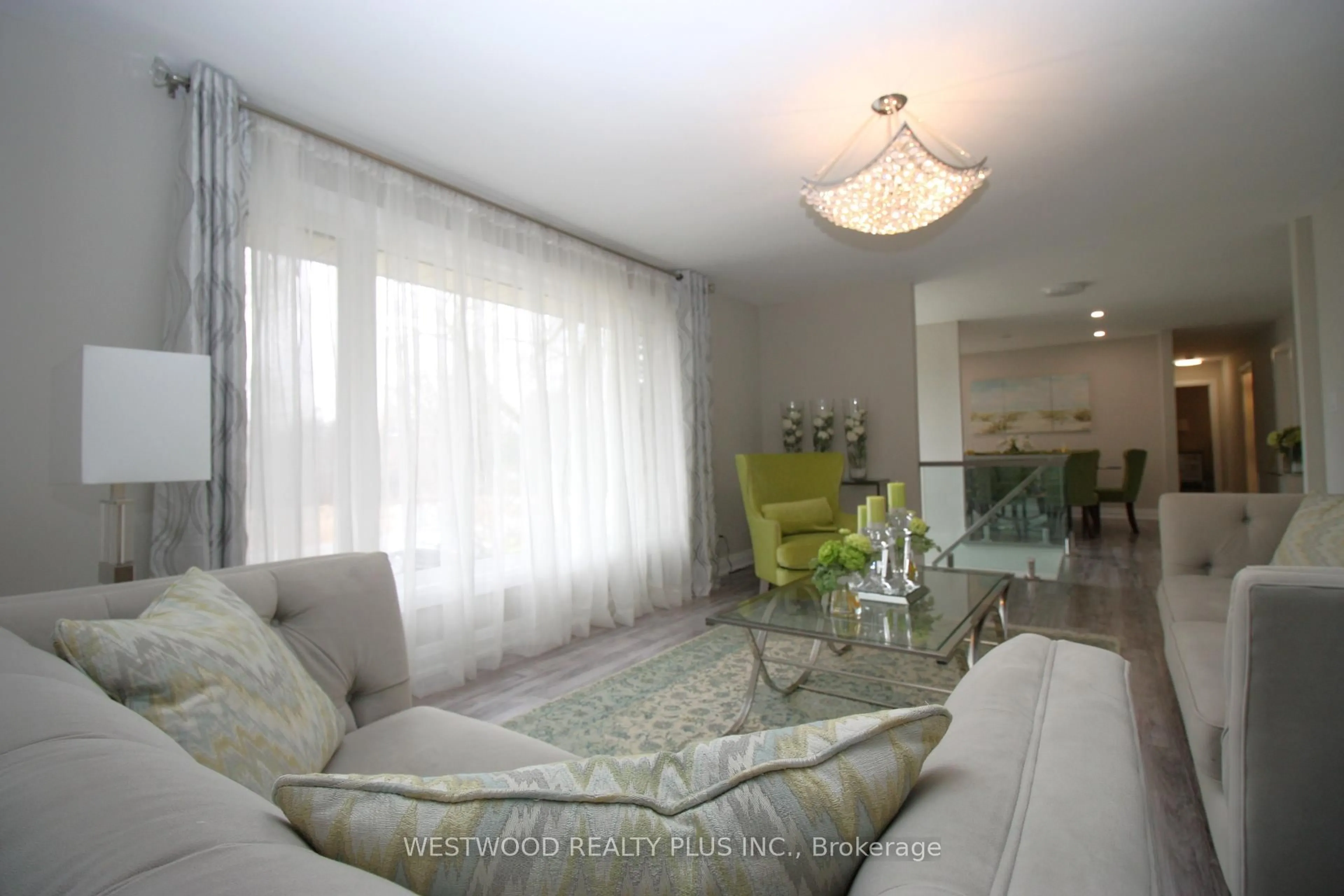 Living room with furniture, unknown for 58 Maple Grove Ave, Richmond Hill Ontario L4E 2V5