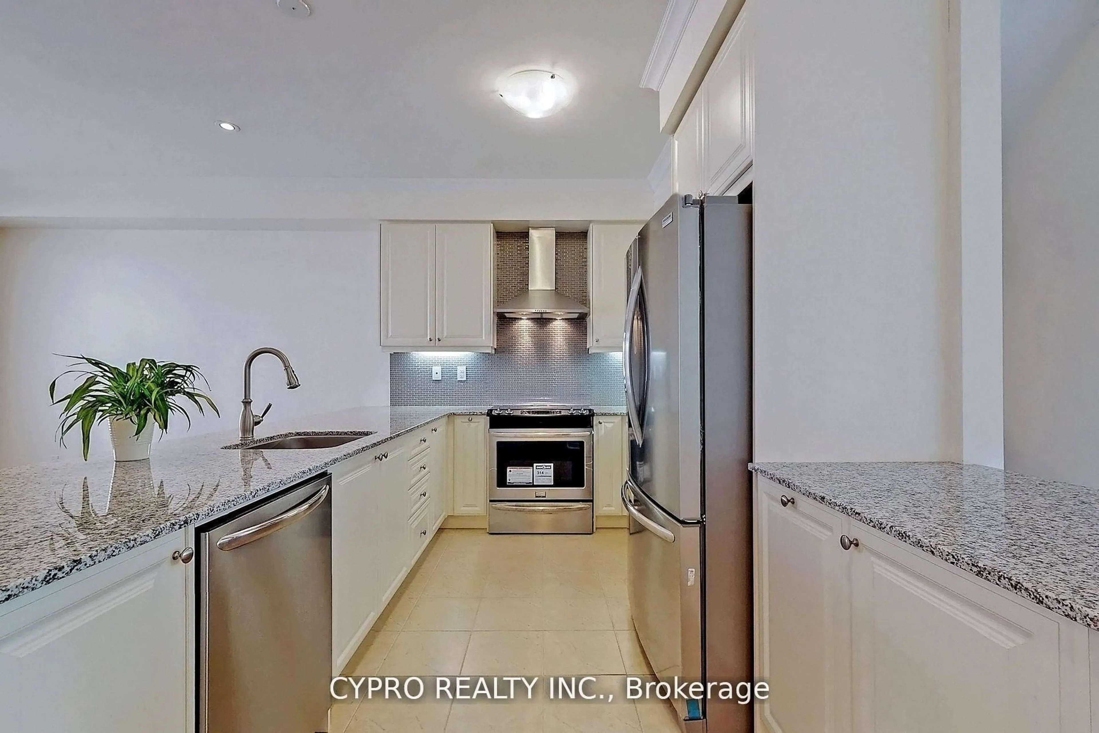 Standard kitchen, unknown for 78 William Saville St, Markham Ontario L3R 9S3