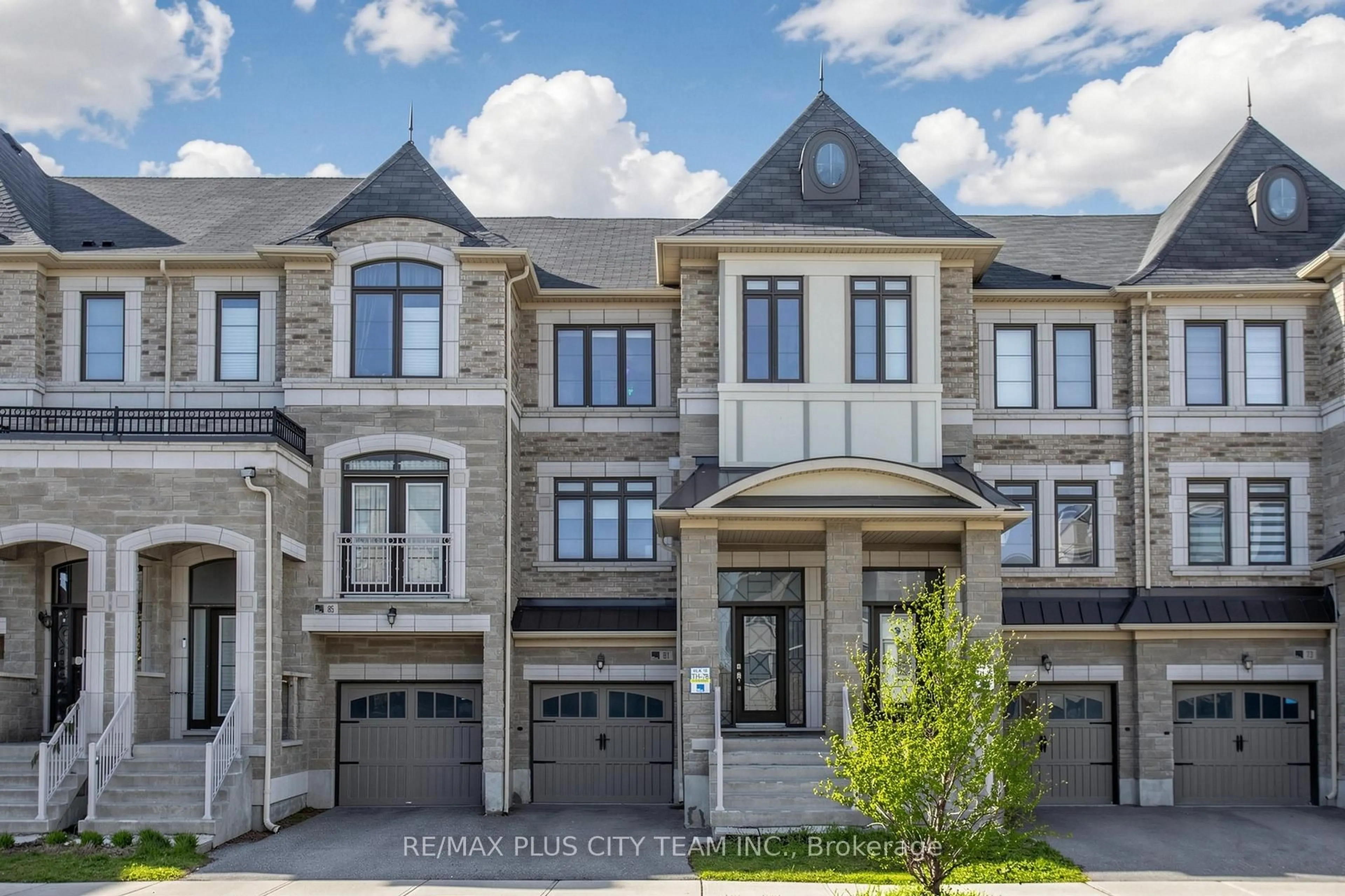 Home with brick exterior material, street for 81 Allegranza Ave, Vaughan Ontario L4H 4S3