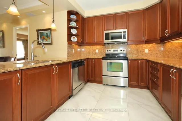 9235 Jane St #407, Vaughan 5