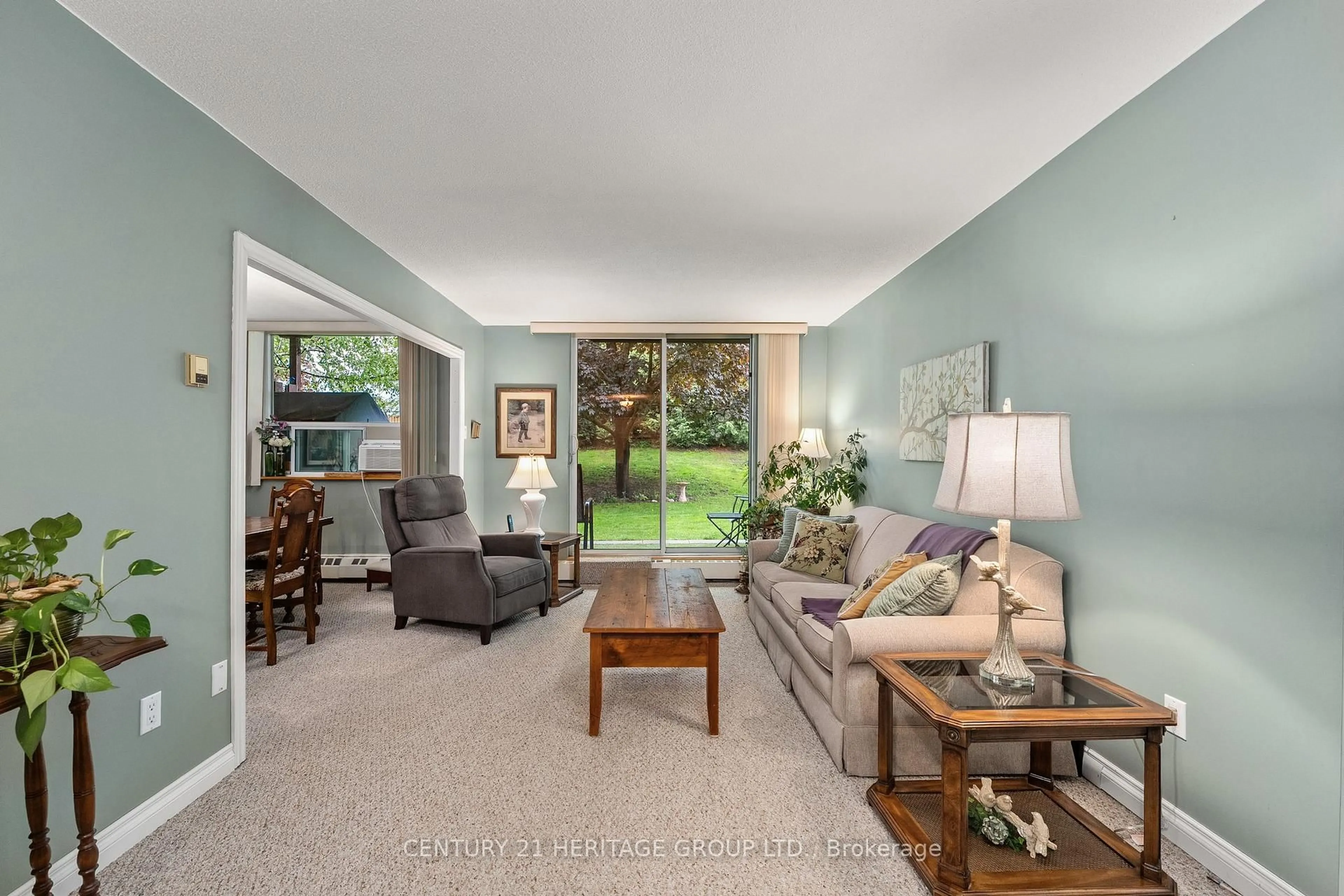 Living room with furniture, unknown for 200 Holland Crt #3, Bradford West Gwillimbury Ontario L3Z 1R9