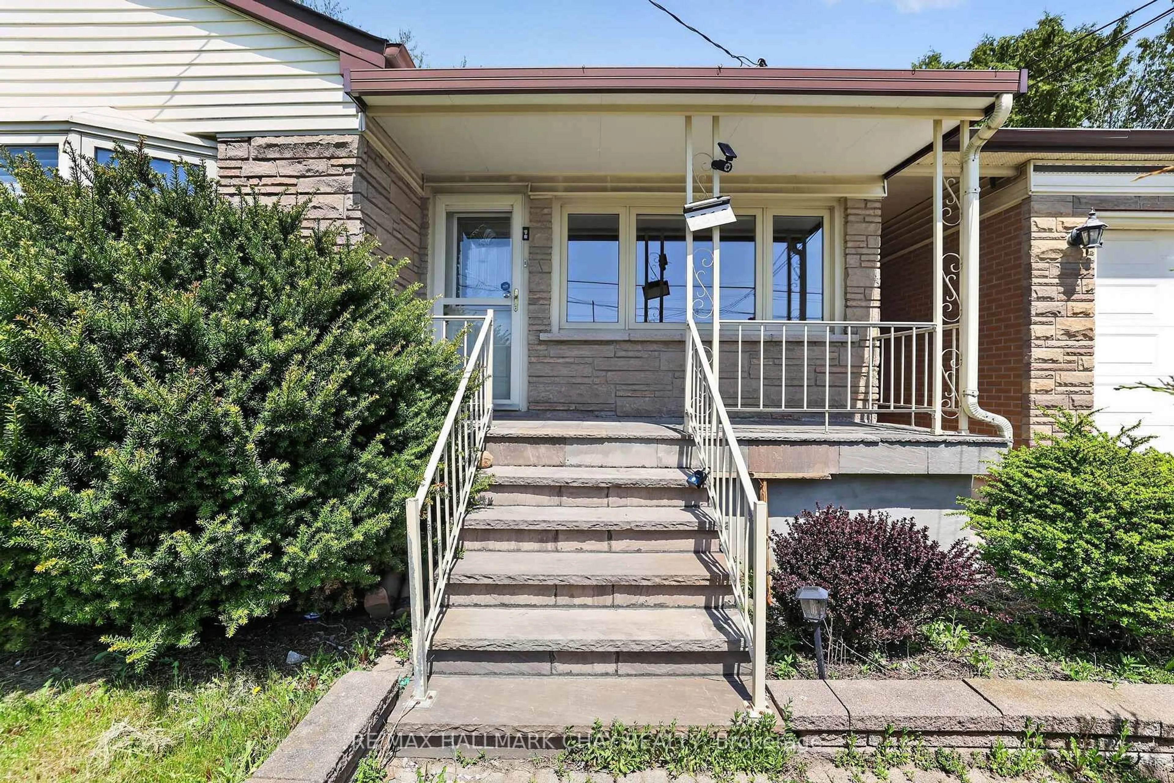 Unknown for 2512 Bloomington Rd, Whitchurch-Stouffville Ontario L4A 2C6