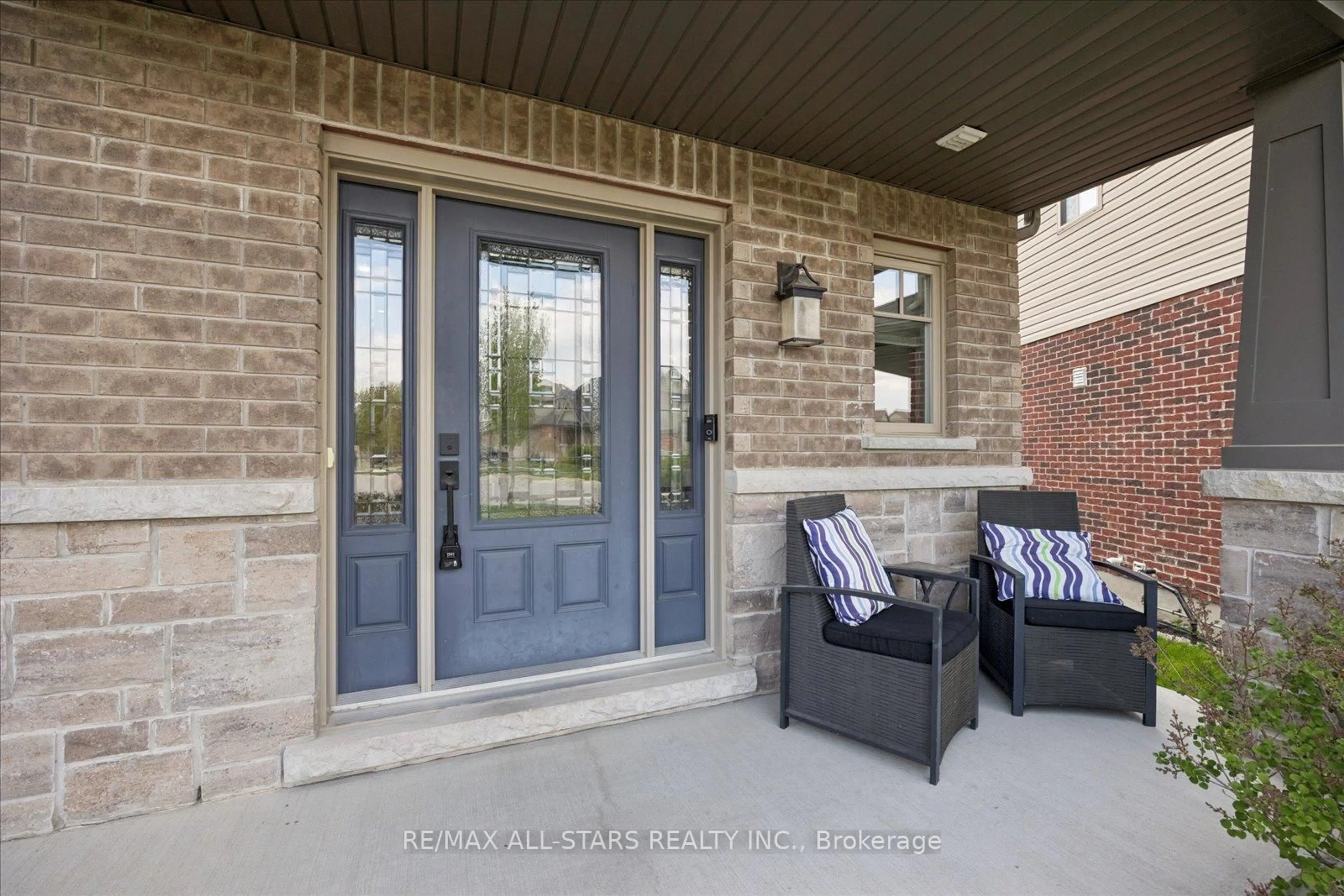 Unknown for 18 Carleton Tr, New Tecumseth Ontario L0G 1A0