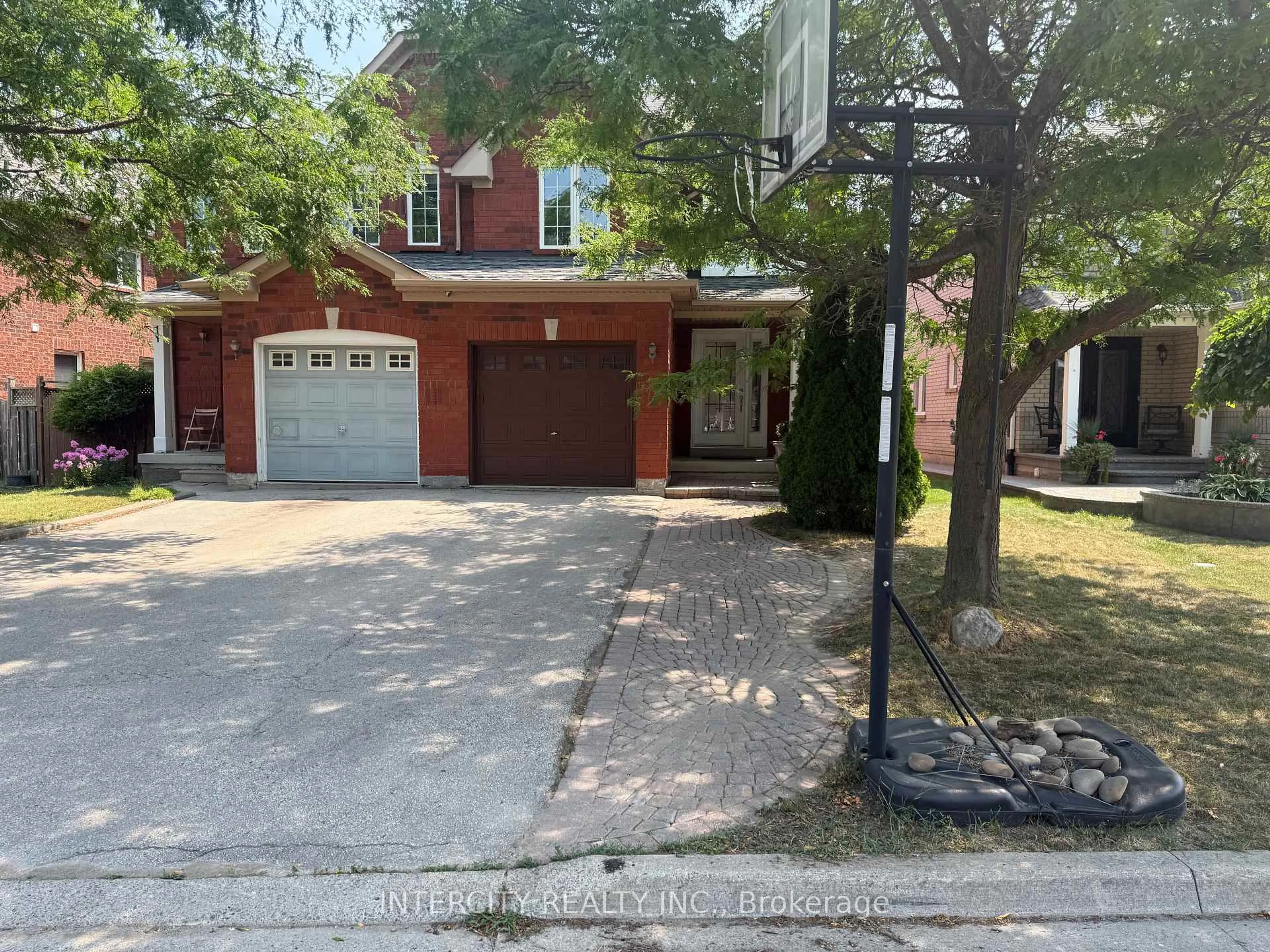 Home with brick exterior material, street for 7 Love Run Rd, Vaughan Ontario L6A 3M2