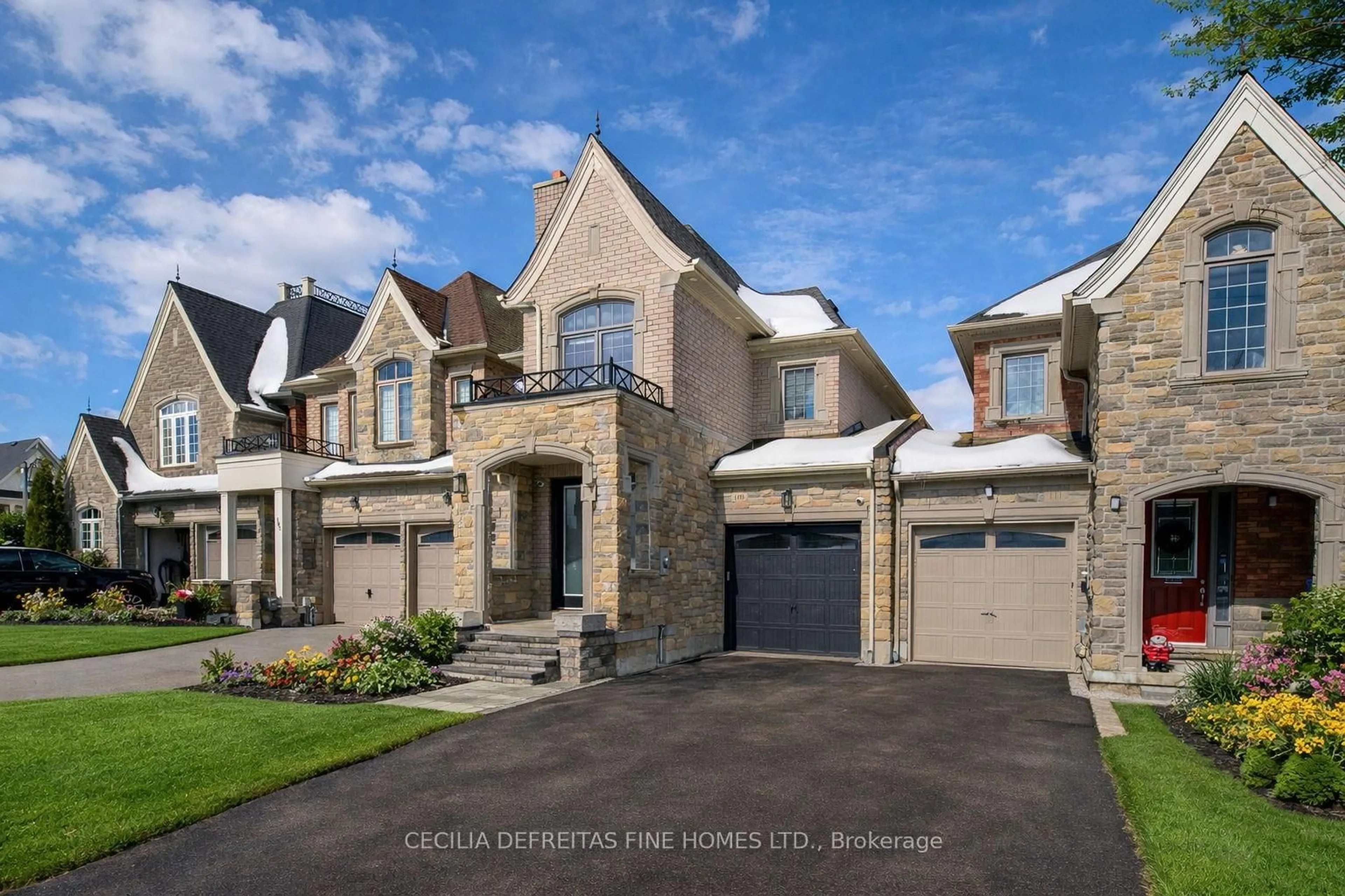 Home with brick exterior material, street for 109 Alex Campbell Cres, King Ontario L7B 0C1