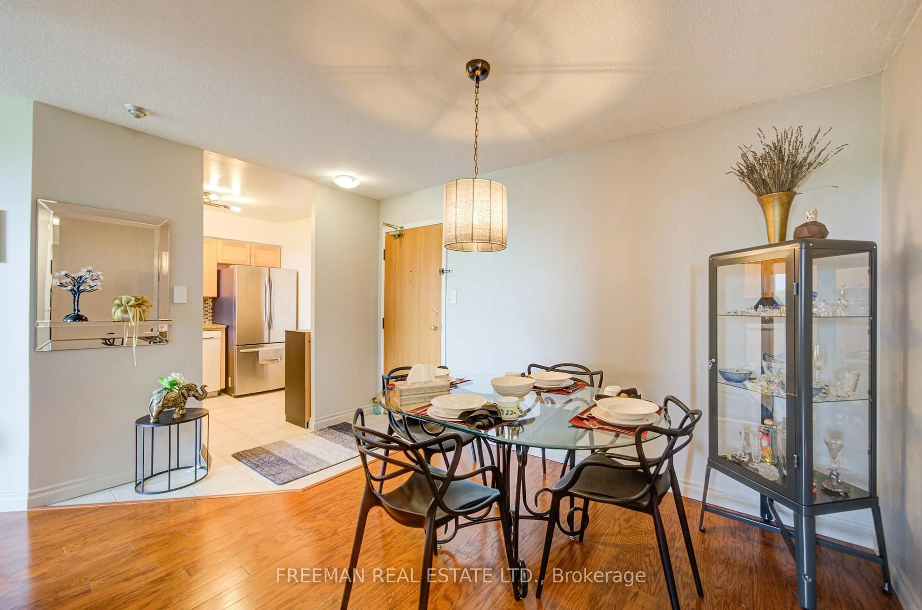 Dining room, unknown for 326 Major Mackenzie Dr #625, Richmond Hill Ontario L4C 8T4