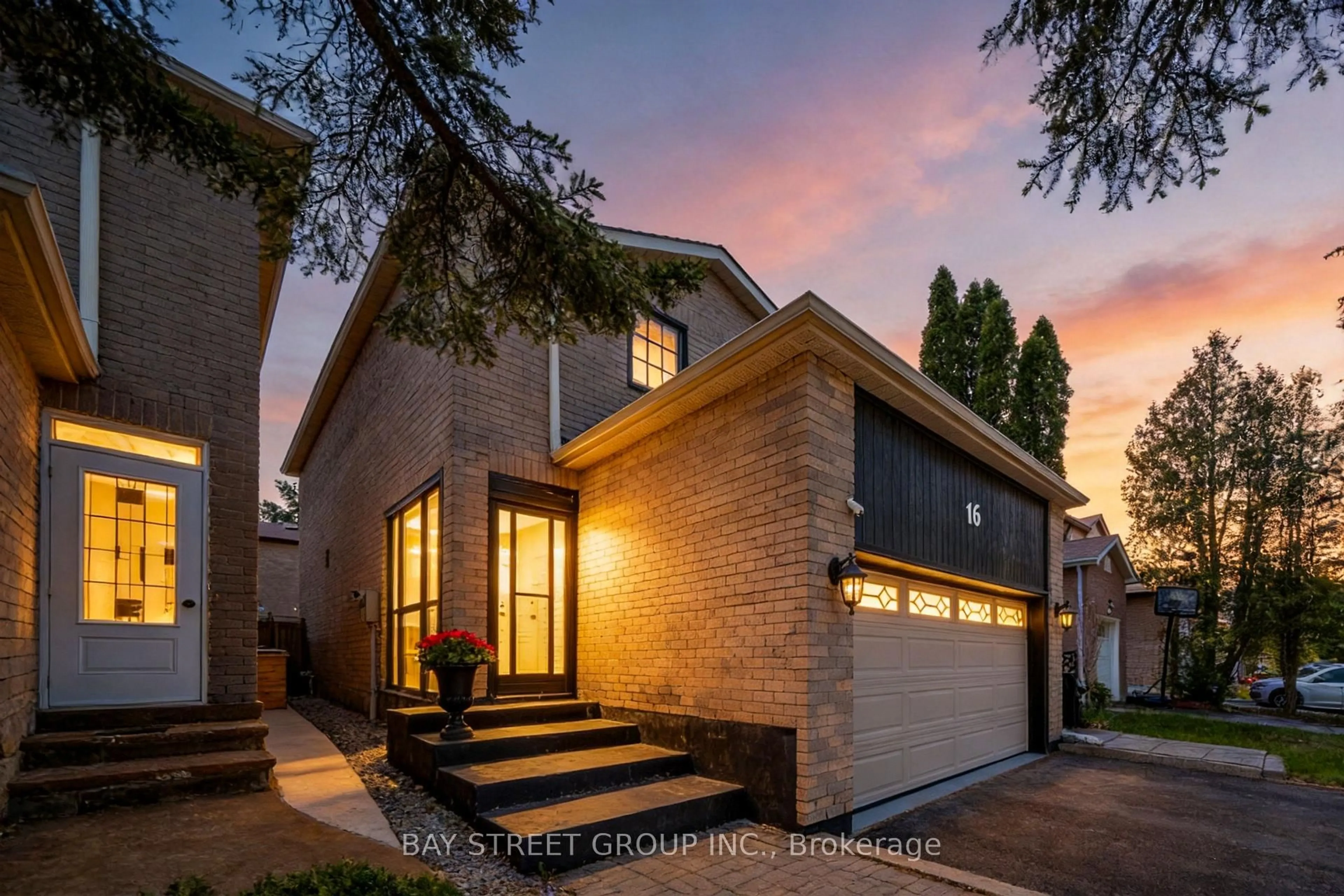 Home with brick exterior material, street for 16 Chase Crt, Markham Ontario L3S 1V4