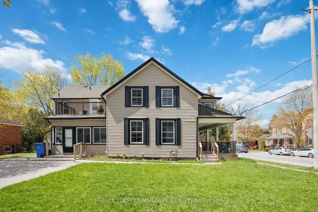 6153 Main St, Whitchurch-Stouffville 4