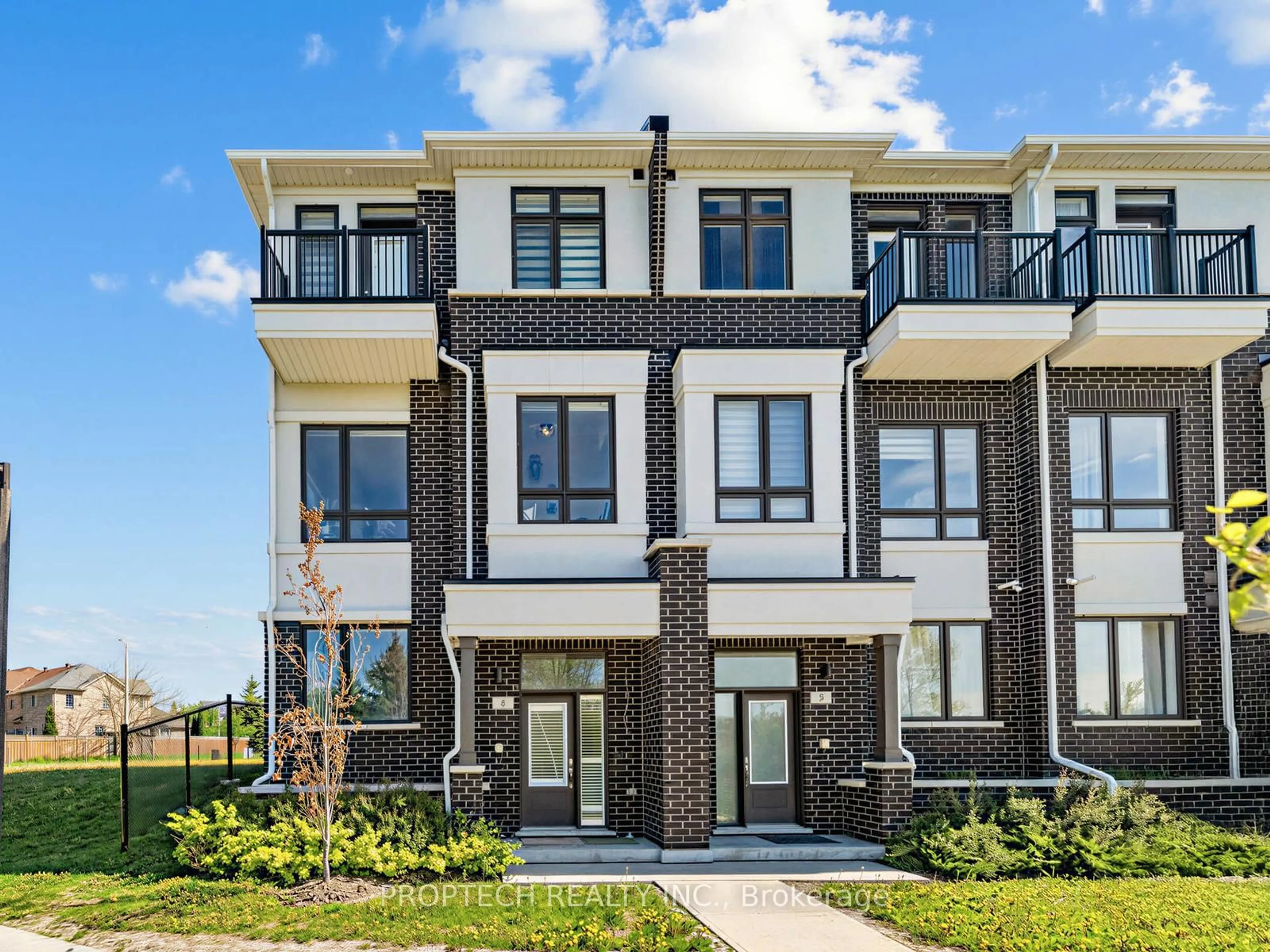 Home with brick exterior material, street for 6 Nine mile Lane, Richmond Hill Ontario L4C 5S6