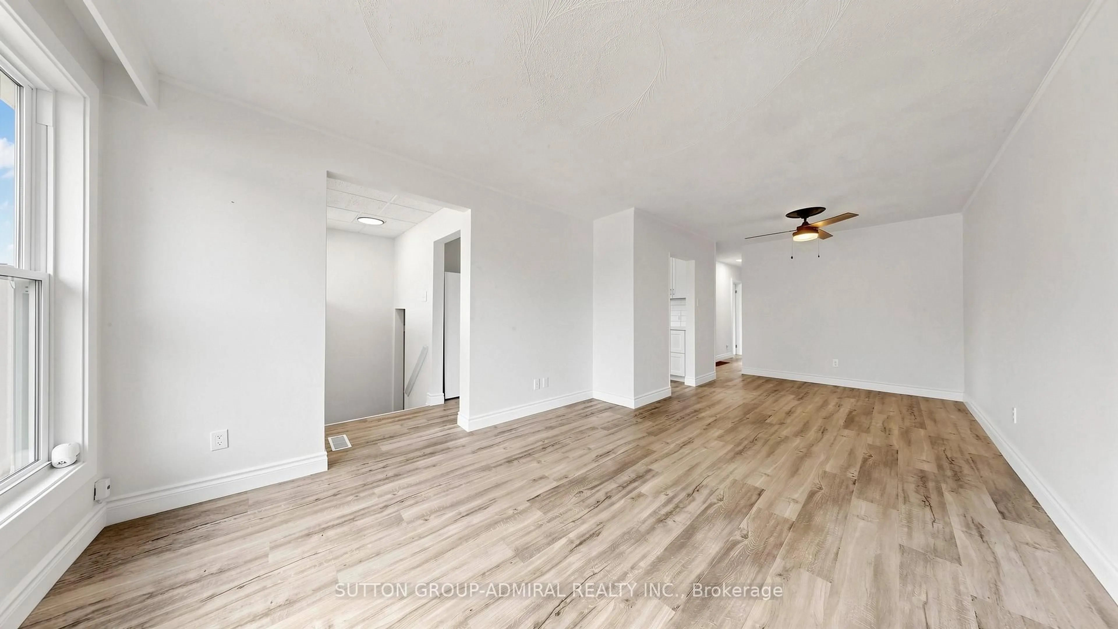 A pic of a room for 86 Newbury Dr, Newmarket Ontario L3Y 4R3