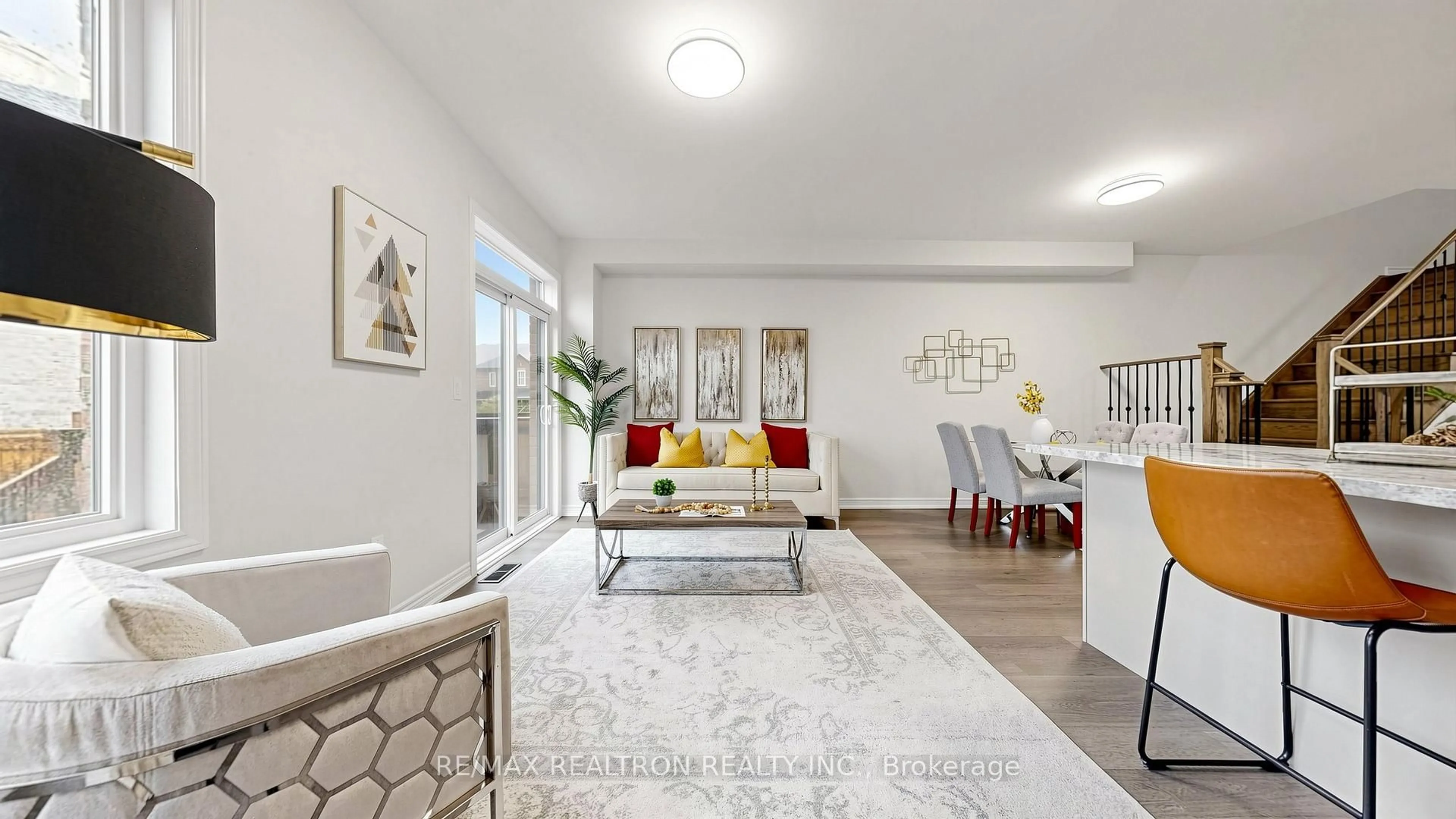 Living room with furniture, unknown for 39 Collier Cres, Markham Ontario L6E 0E7