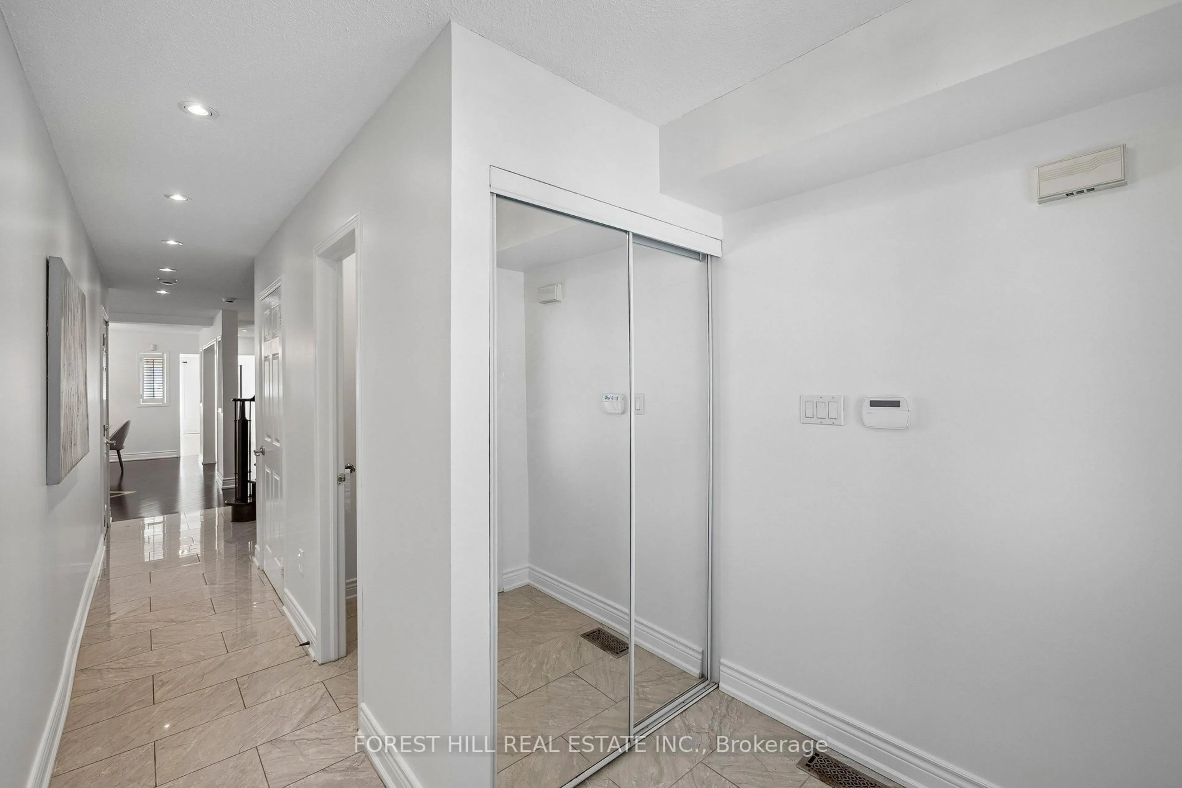 Unknown for 41 Guinevere Rd, Markham Ontario L3S 4V3
