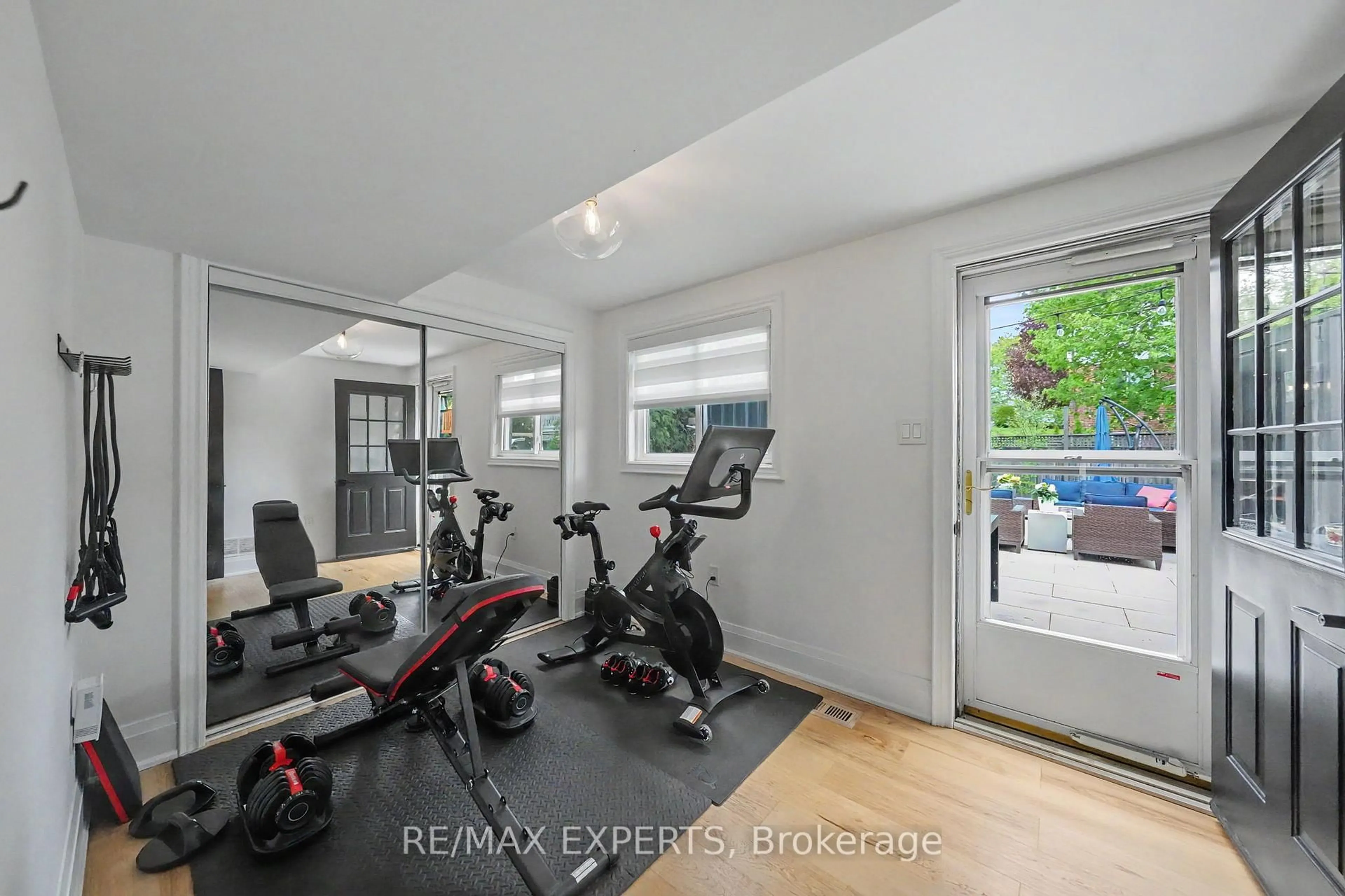 Gym or fitness room for 21 Bigwin Dr, Aurora Ontario L4G 3C4