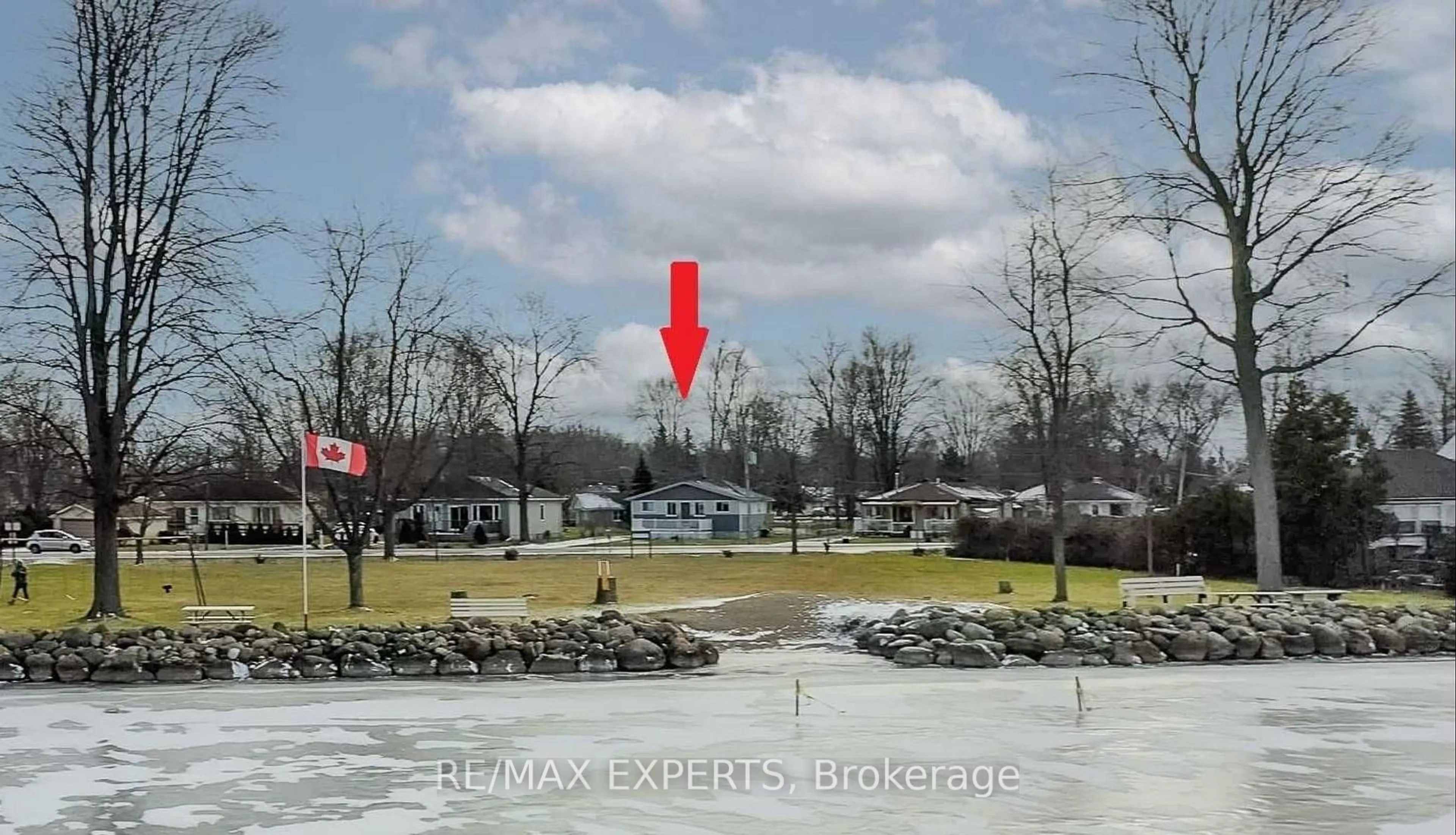 Blurry image for 155 Woodfield Dr, Georgina Ontario L0E 1N0