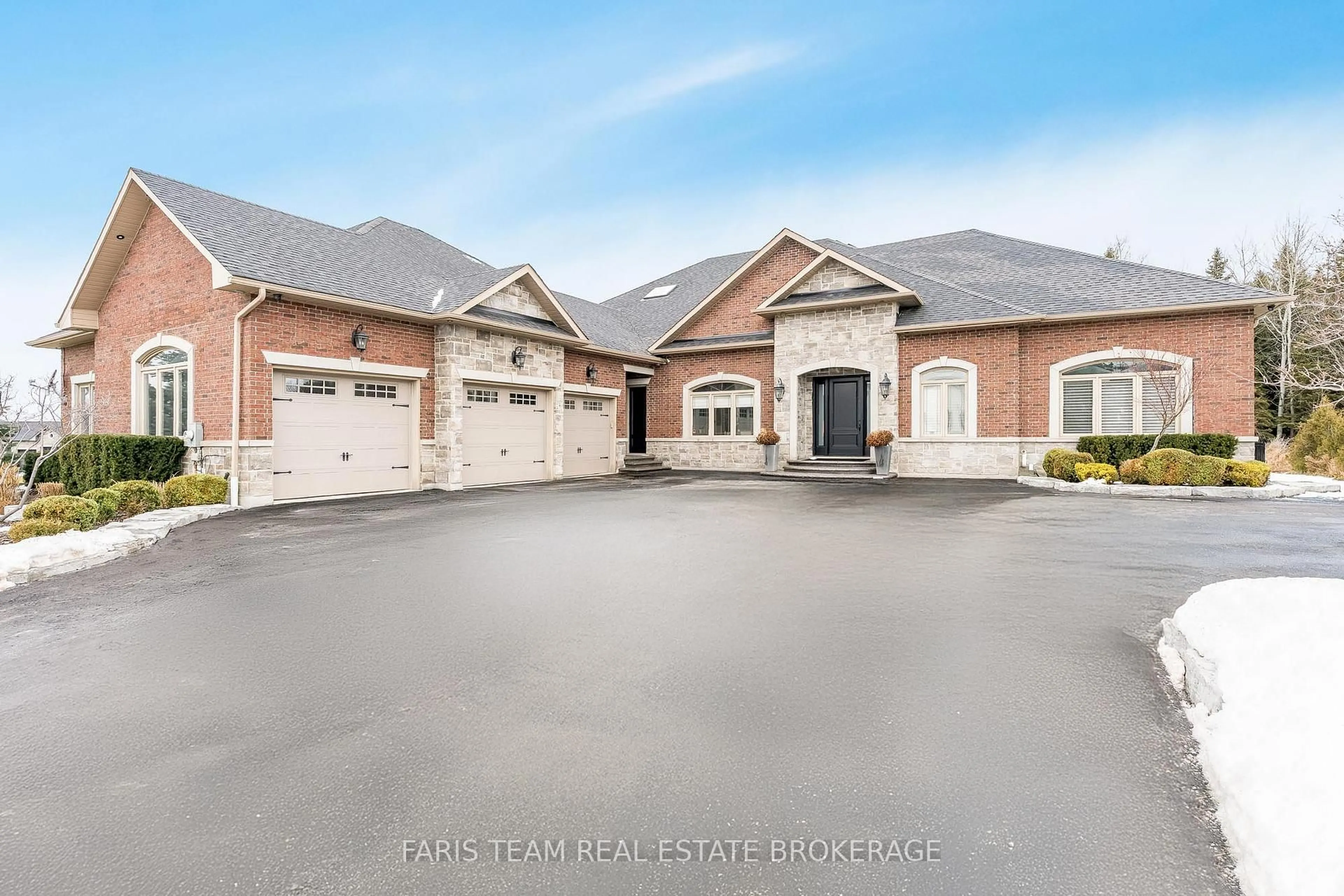 Unknown for 158 Dale Cres, Bradford West Gwillimbury Ontario L0L 1L0