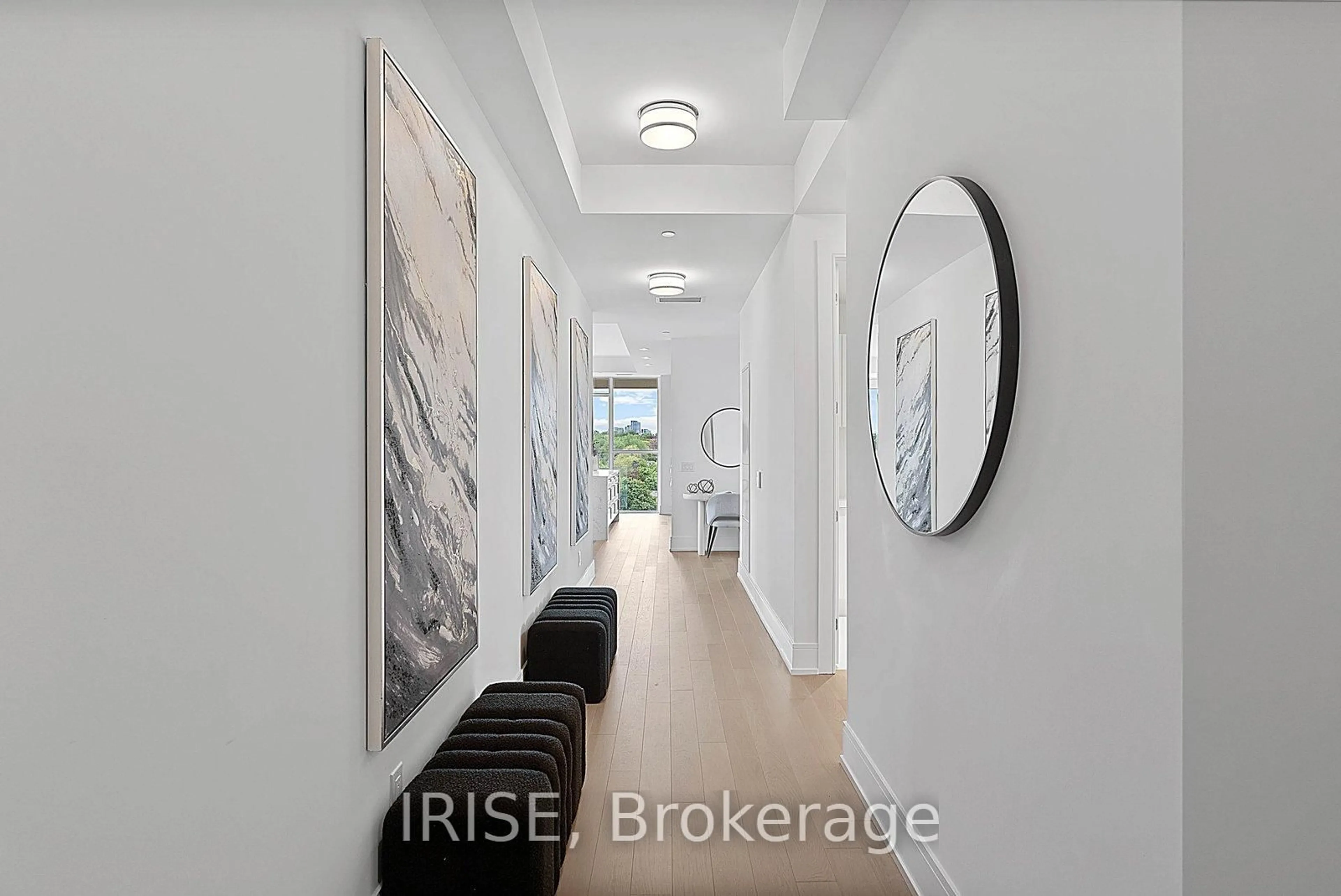 Indoor entryway for 397 Royal Orchard Blvd #708, Markham Ontario L3T 0H3