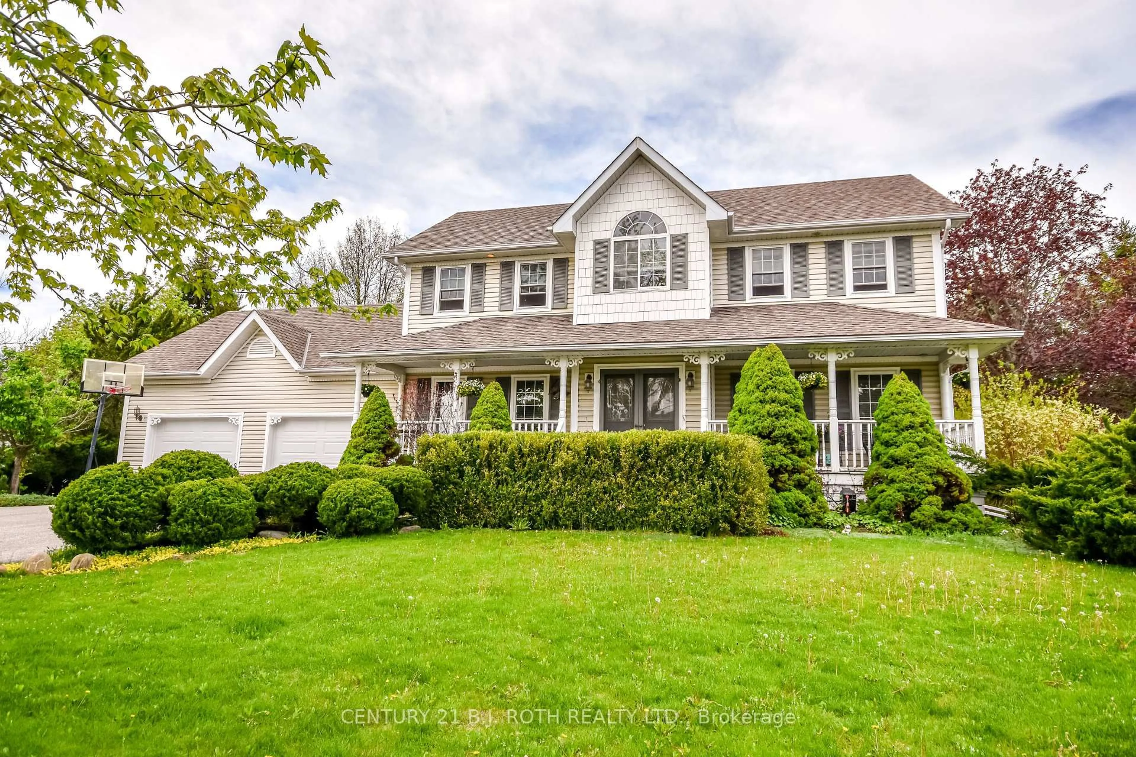 Home with vinyl exterior material, street for 1 Evergreen Lane, Essa Ontario L0L 2N0
