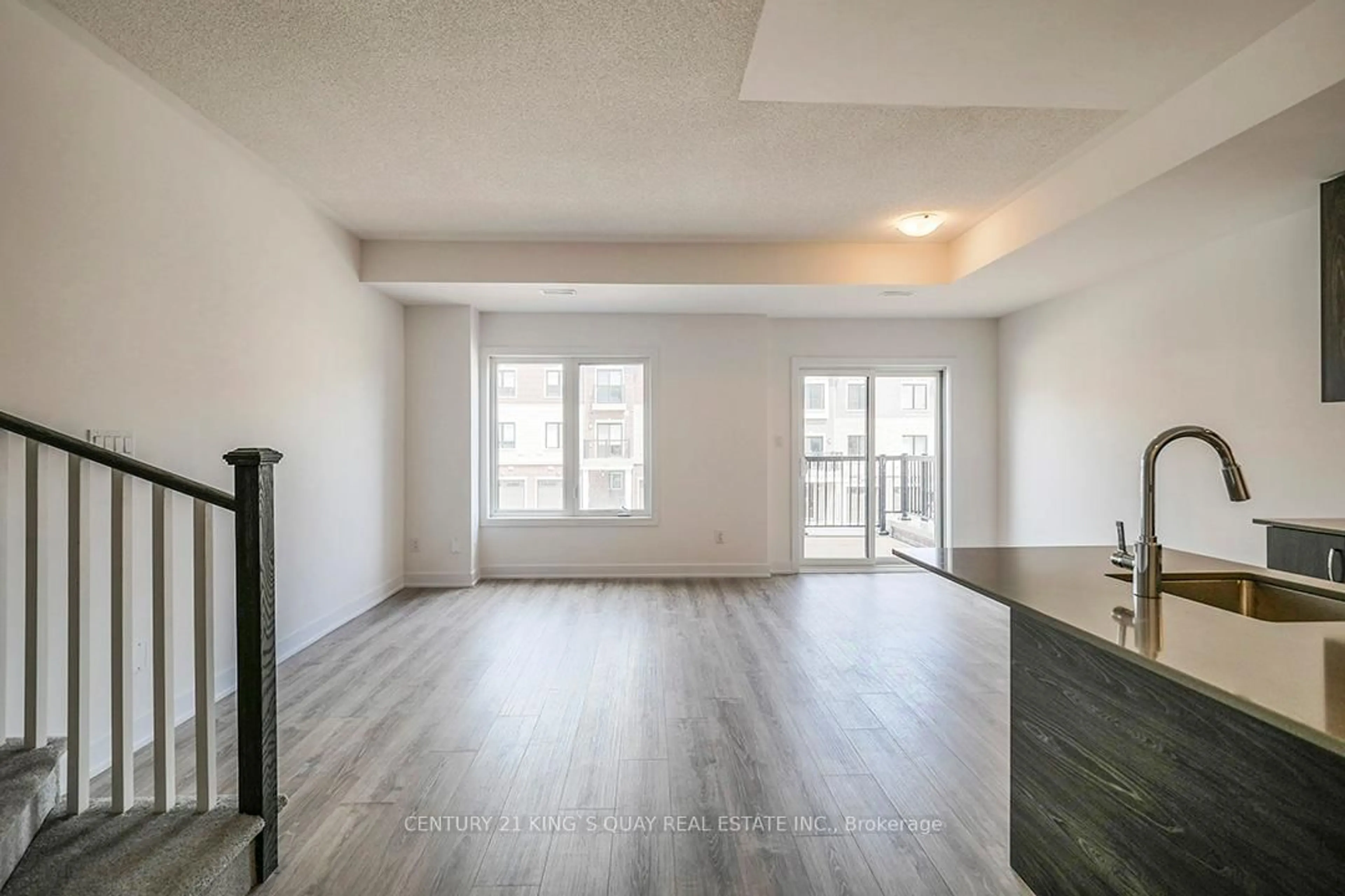 A pic of a room for 136 Covington Cres, Whitchurch-Stouffville Ontario L4A 4W8