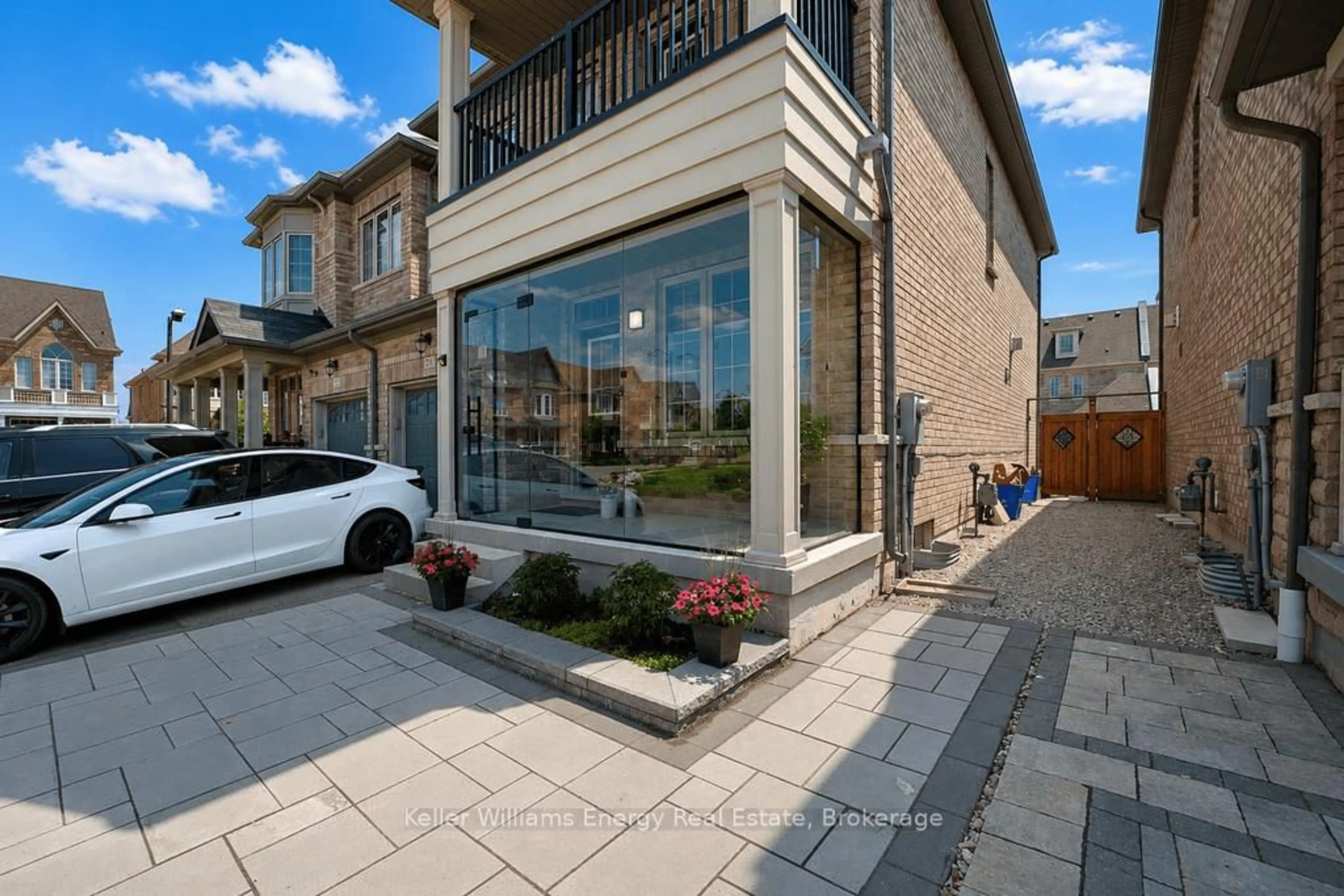 Unknown for 270 Kincardine St St, Vaughan Ontario L4H 4H8