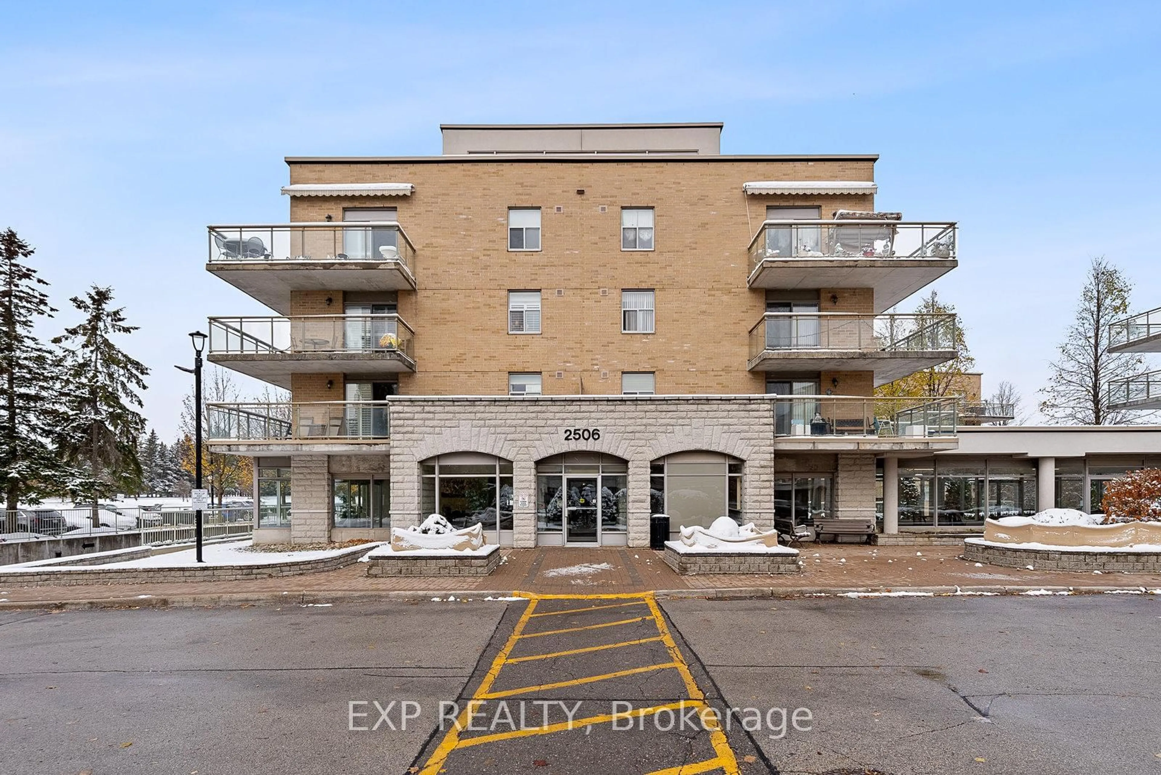 Unknown for 2506 Rutherford Rd #210, Vaughan Ontario L4K 5N4