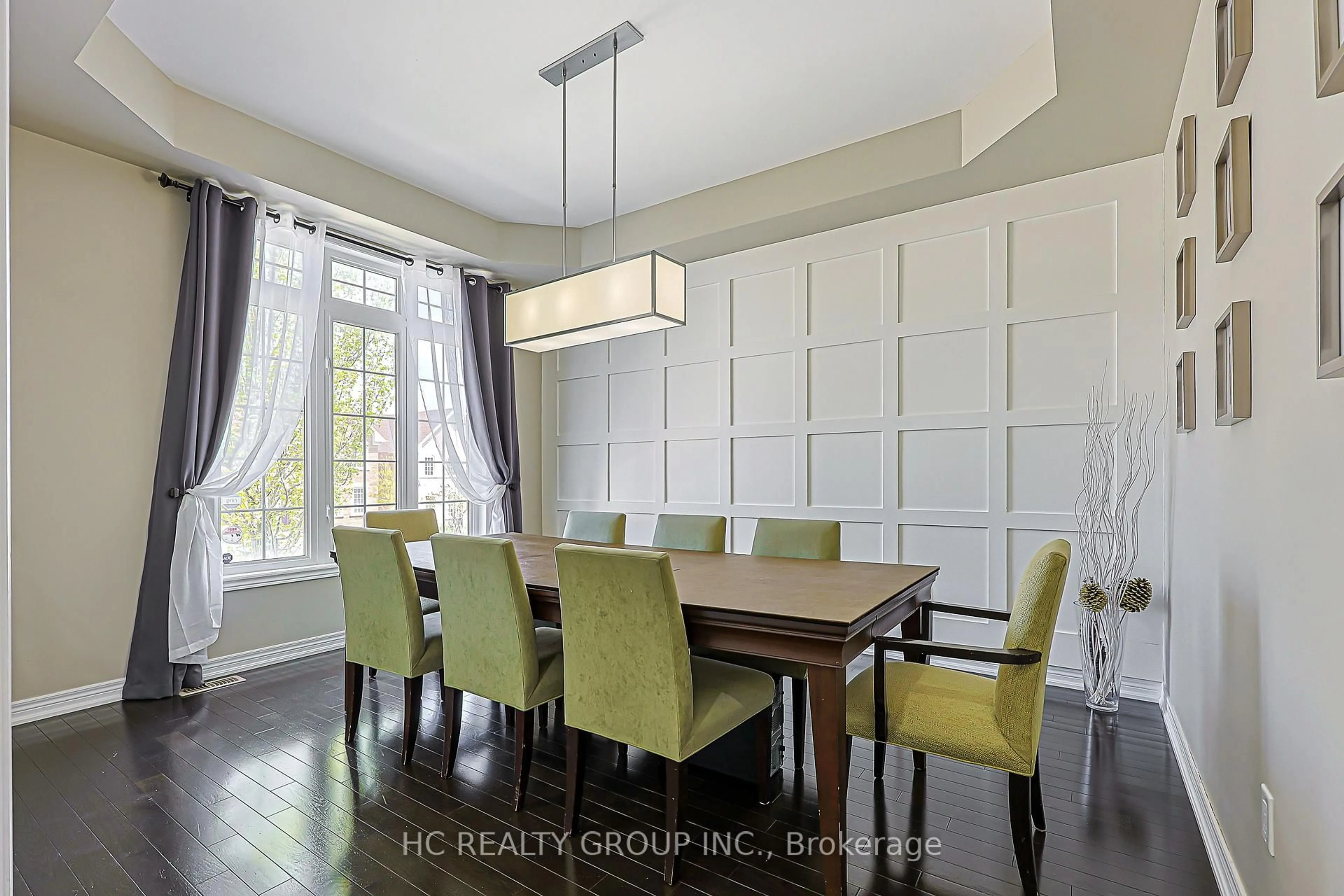Dining room, ceramic/tile floor for 132 Alpaca Dr, Richmond Hill Ontario L4E 0R2