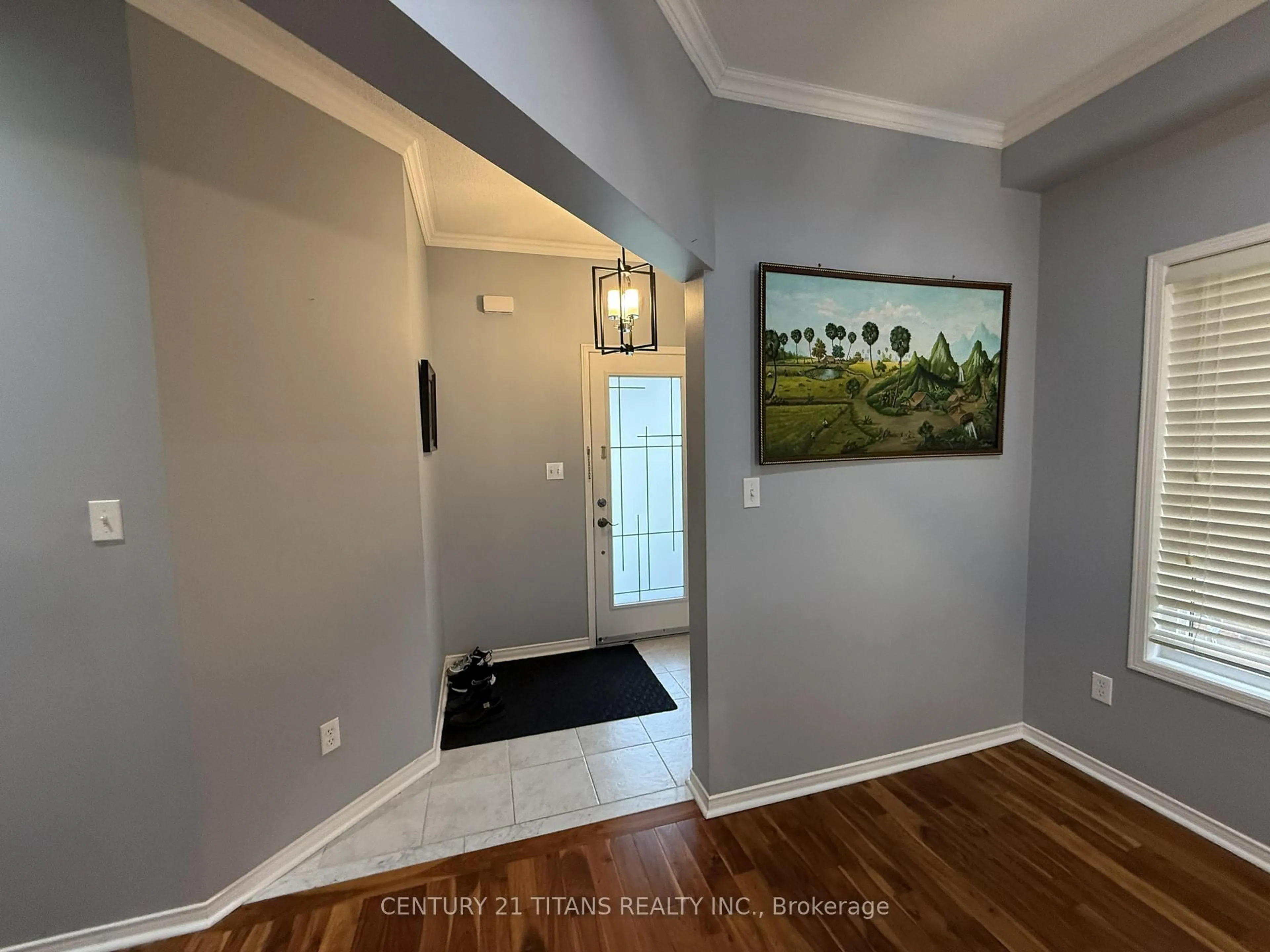Indoor entryway for 274 Penndutch Circ, Whitchurch-Stouffville Ontario L4A 0P1