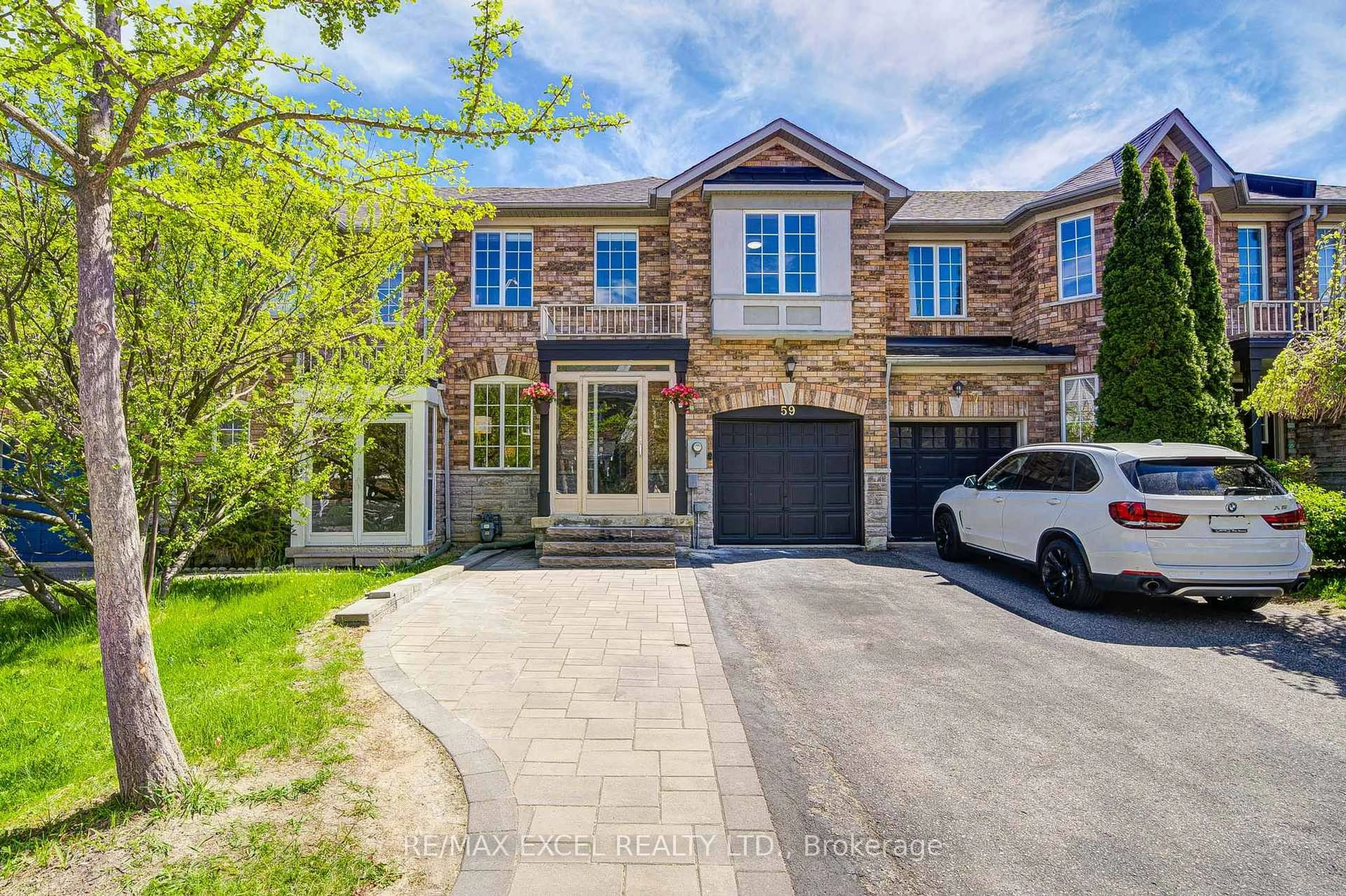 Home with brick exterior material, street for 59 Bassett Ave, Richmond Hill Ontario L4B 4J9