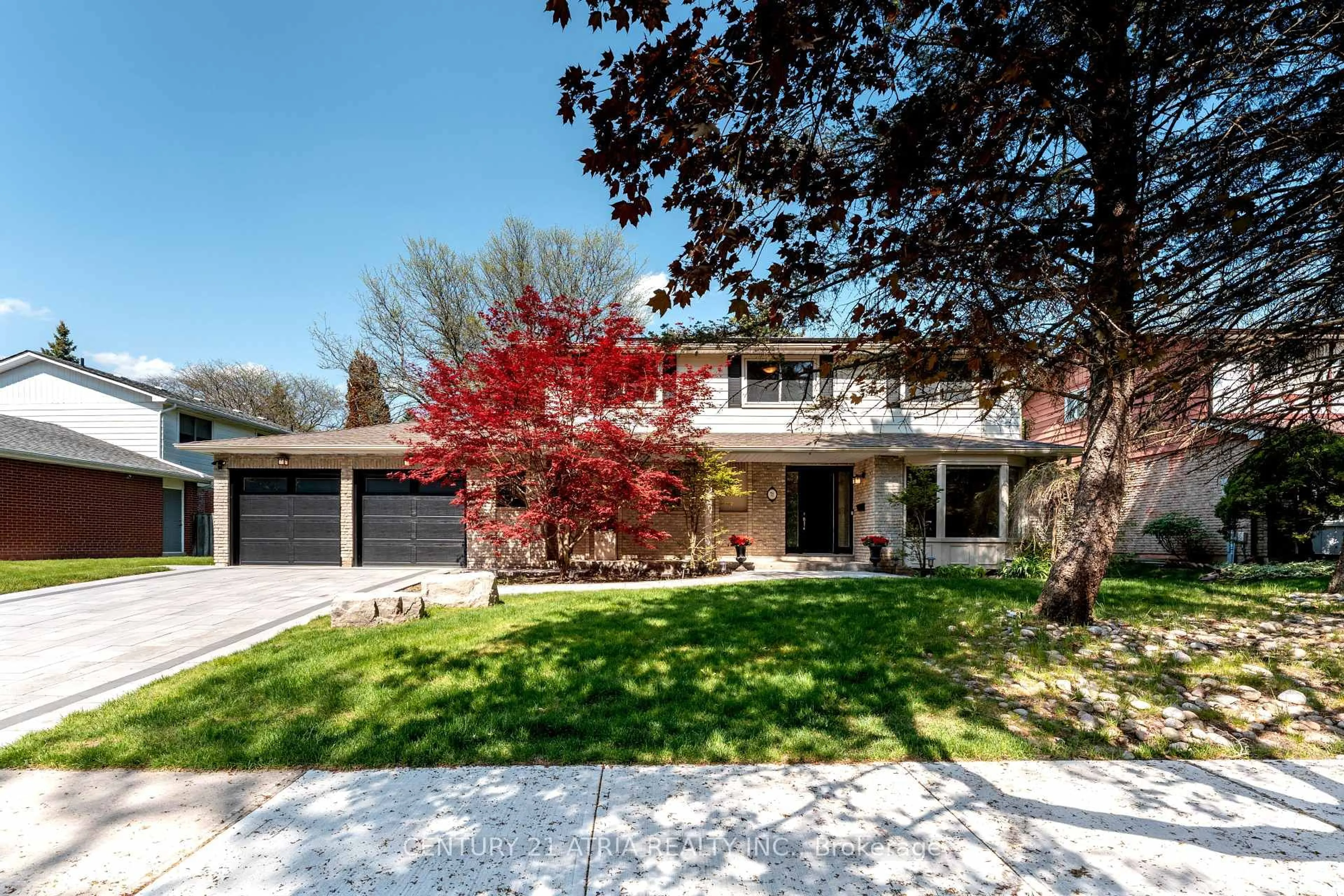 Home with brick exterior material, street for 71 German Mills Rd, Markham Ontario L3T 4H6