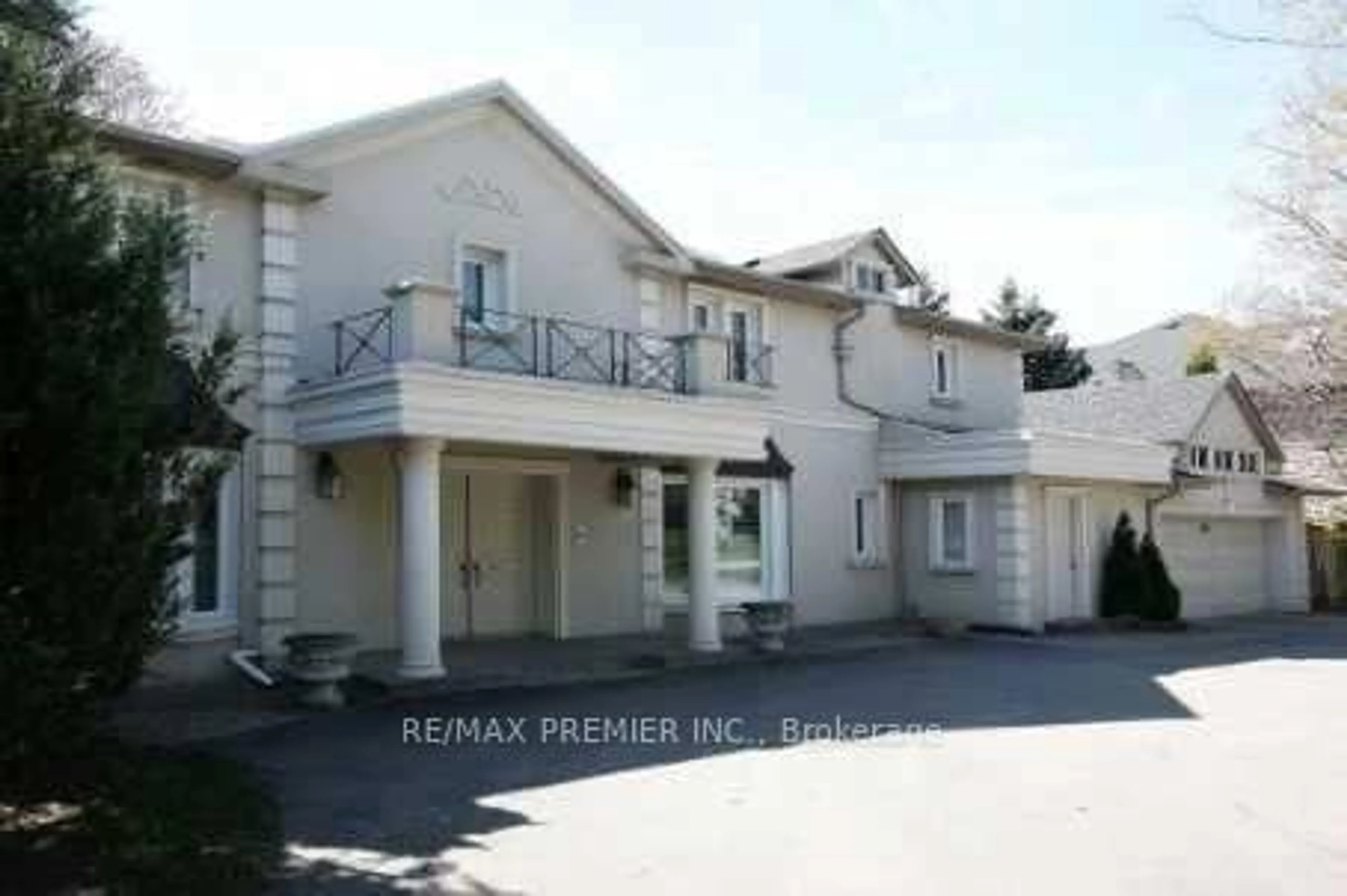Unknown for 66 Laureleaf Rd, Markham Ontario L3T 2Y1
