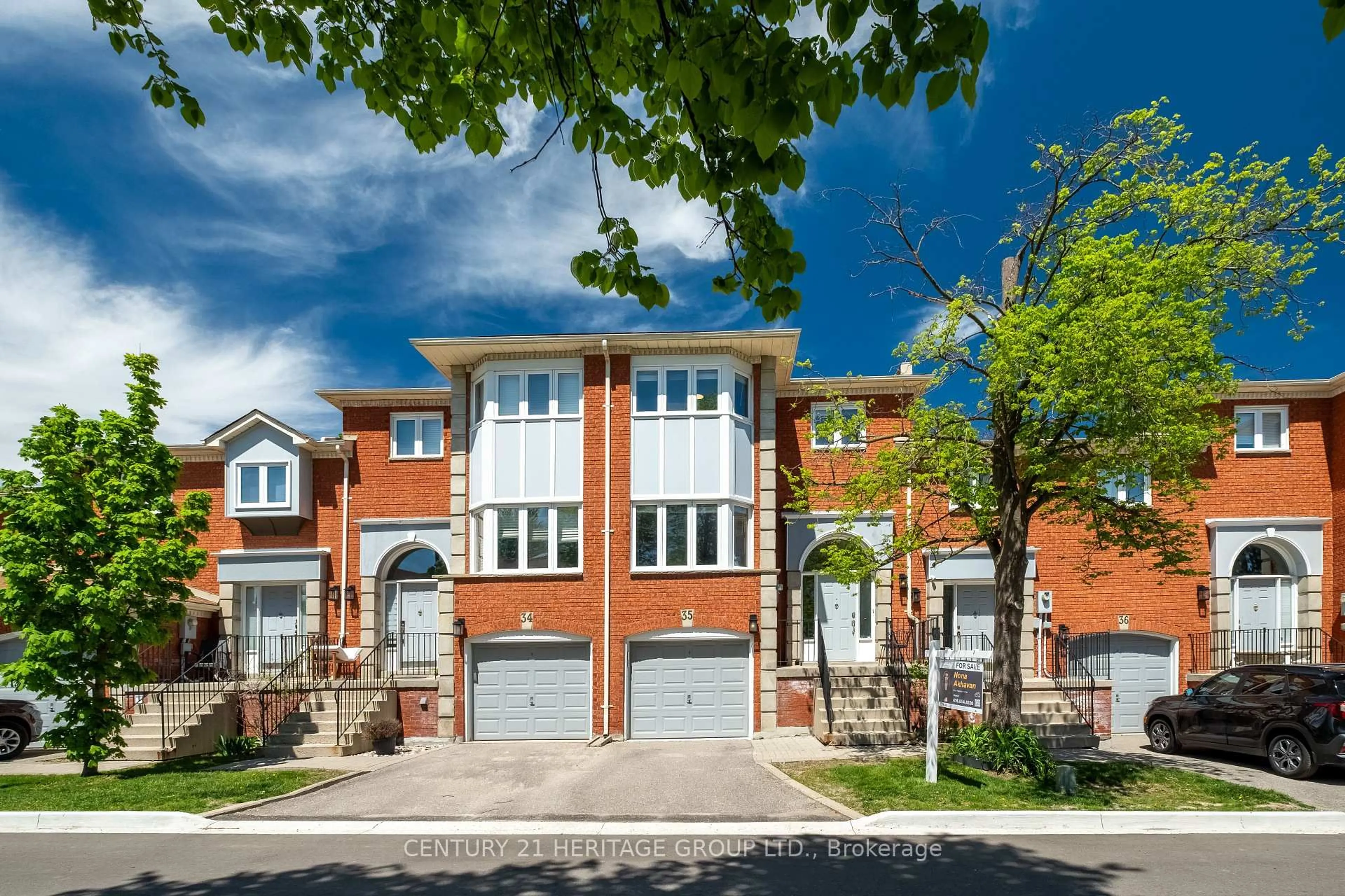 Home with brick exterior material, street for 80 McCallum Dr #35, Richmond Hill Ontario L4C 9X5