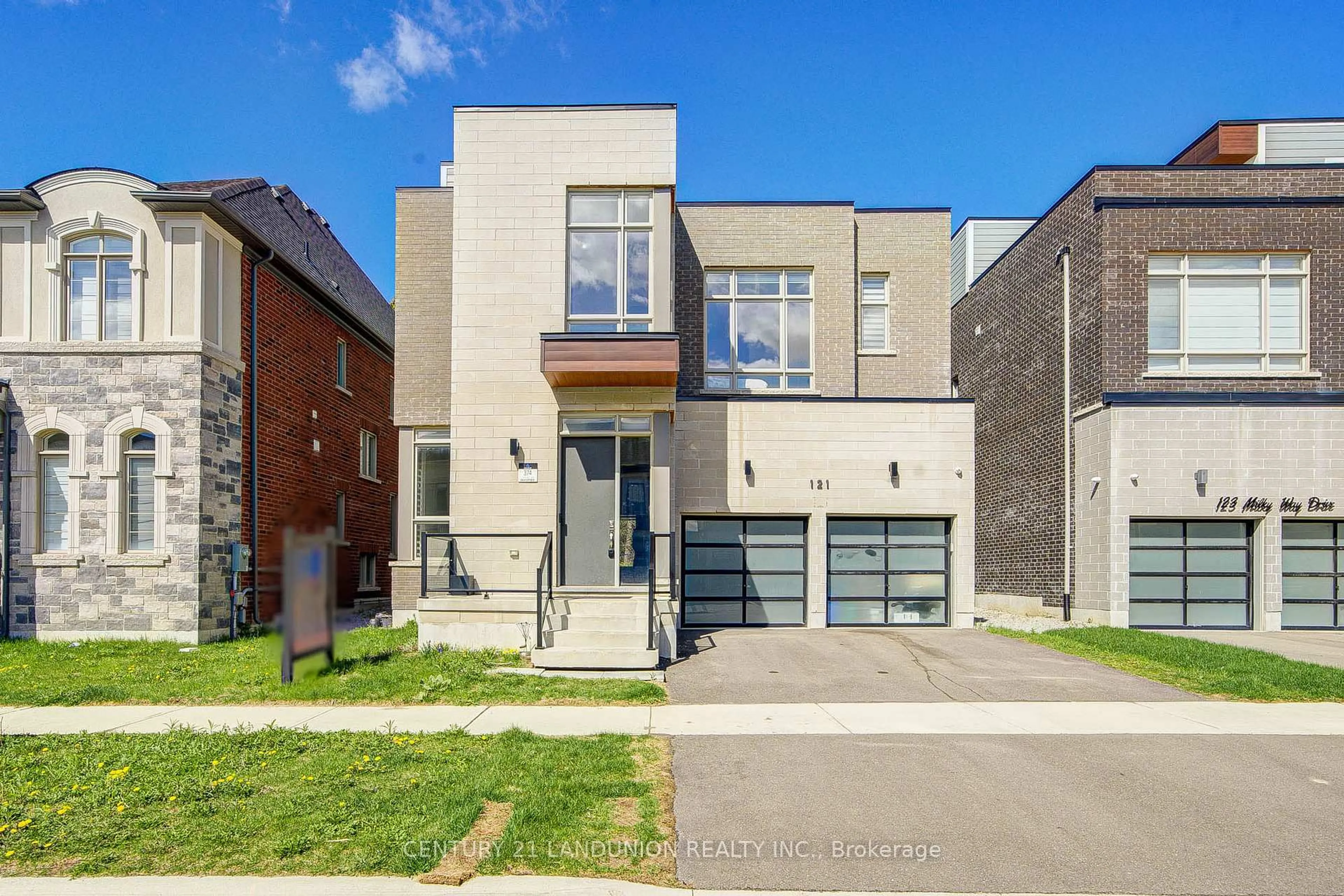 Home with brick exterior material, street for 121 Milky Way Dr, Richmond Hill Ontario L4C 4L9