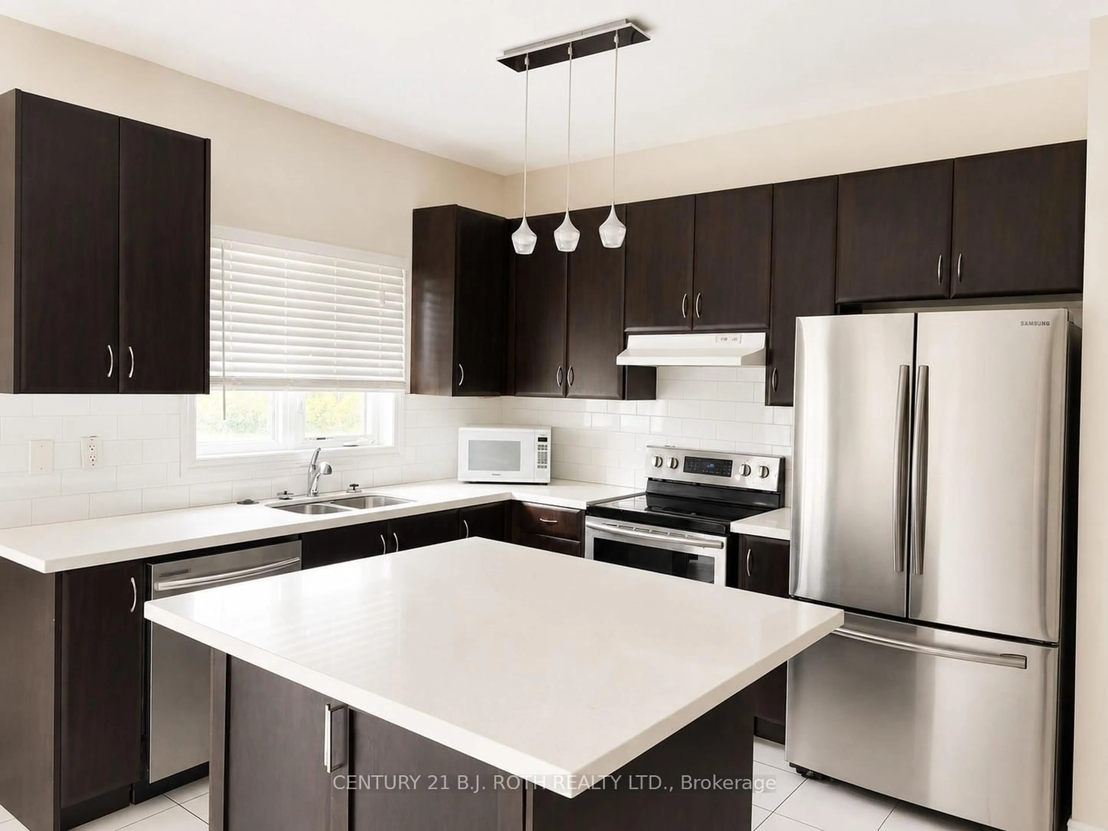 Unknown for 1150 Peelar Cres, Innisfil Ontario L0L 1W0