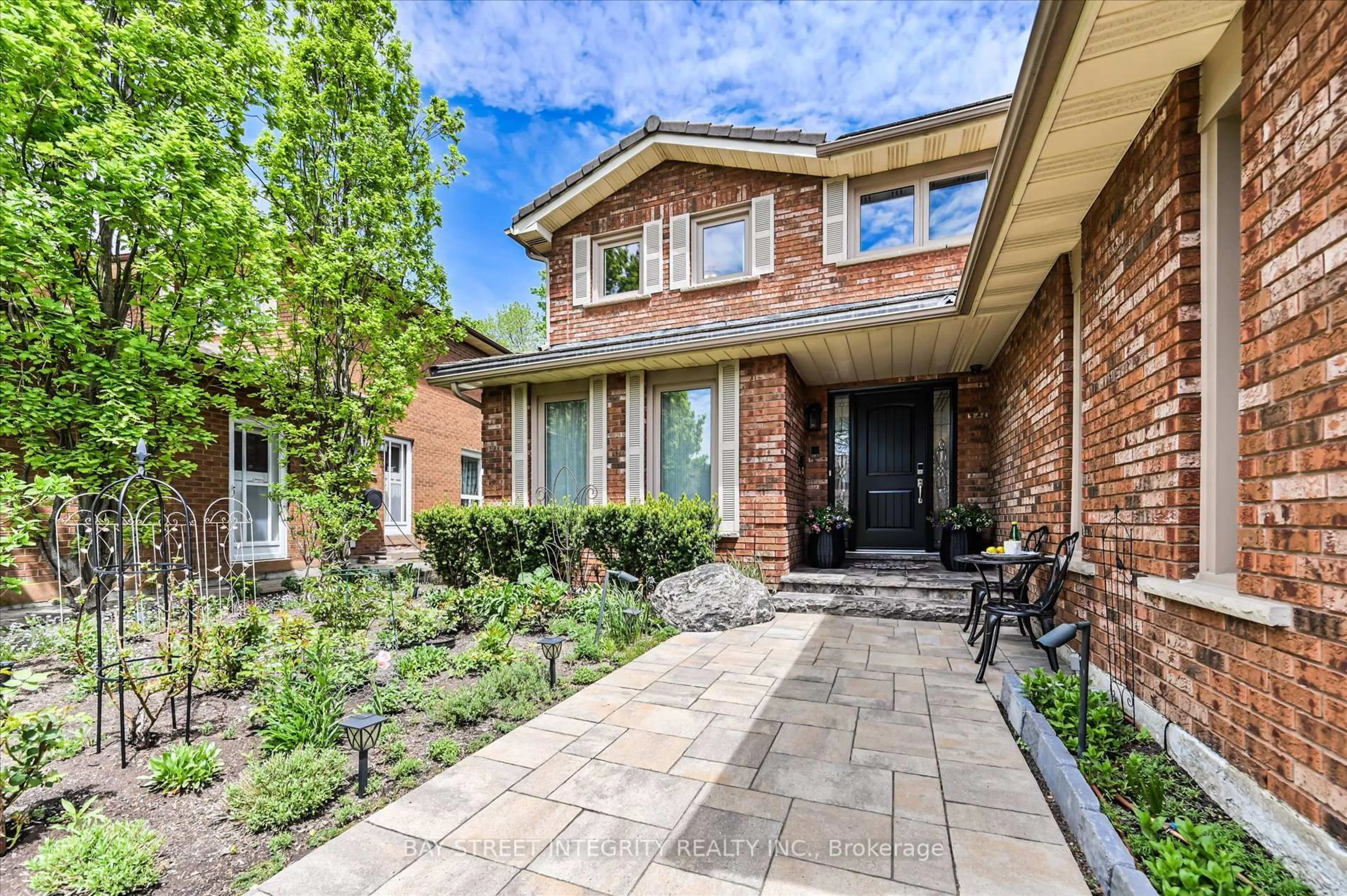 Home with brick exterior material, street for 42 Sycamore Dr, Markham Ontario L3T 5V6