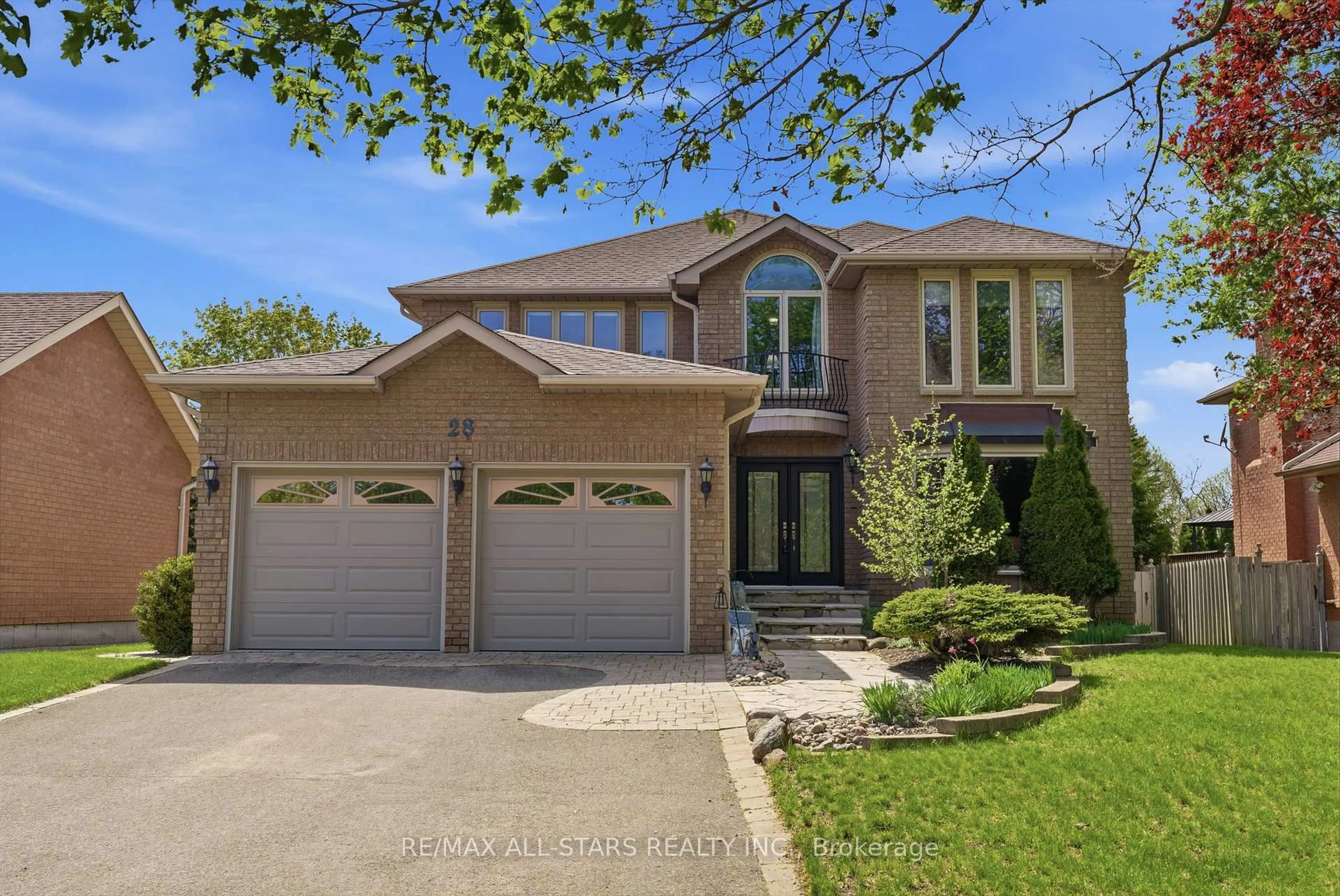 Home with brick exterior material, street for 28 Testa Rd, Uxbridge Ontario L9P 1M2