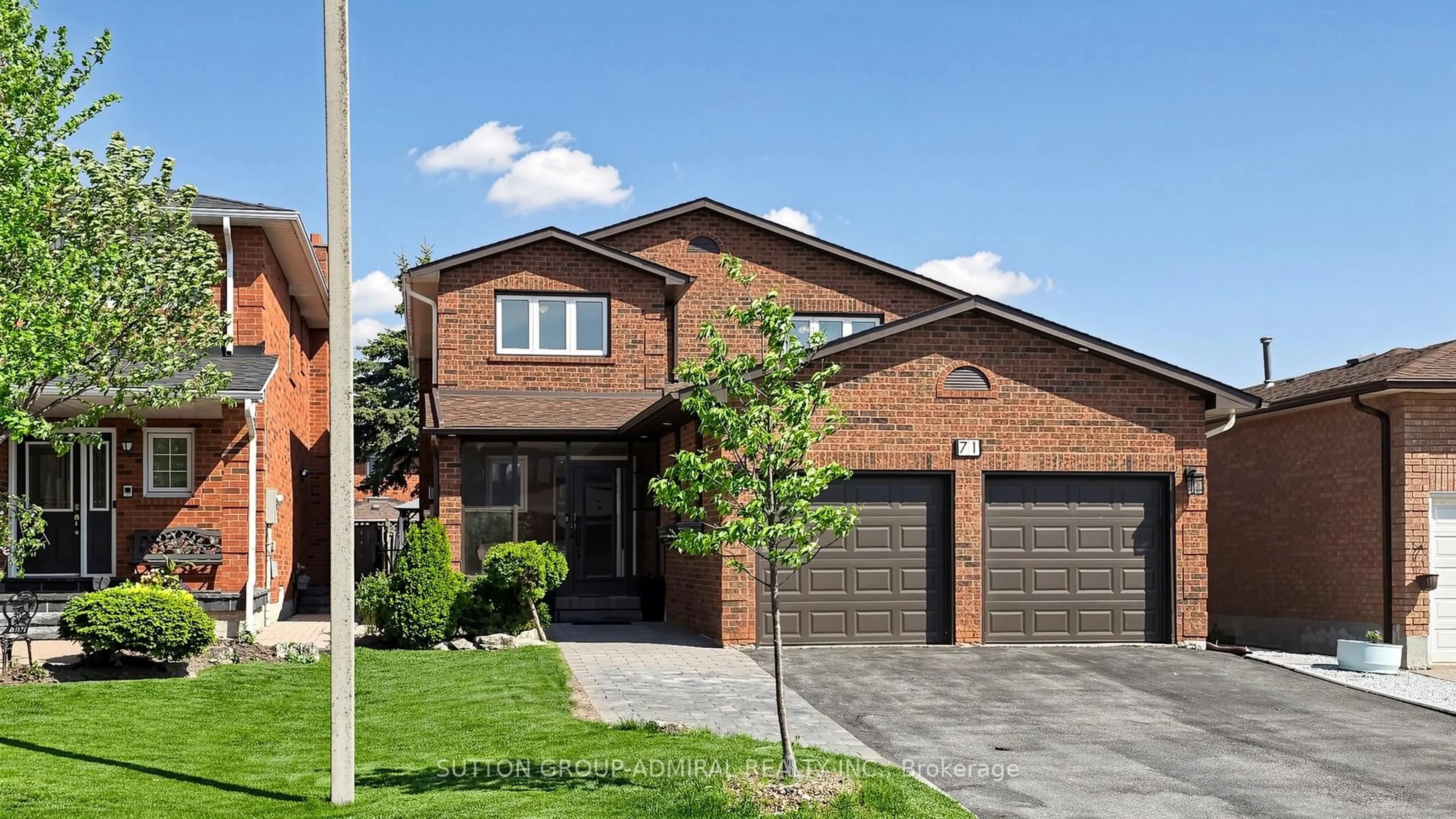 Home with brick exterior material, street for 71 Oliver Lane, Vaughan Ontario L6A 1B2